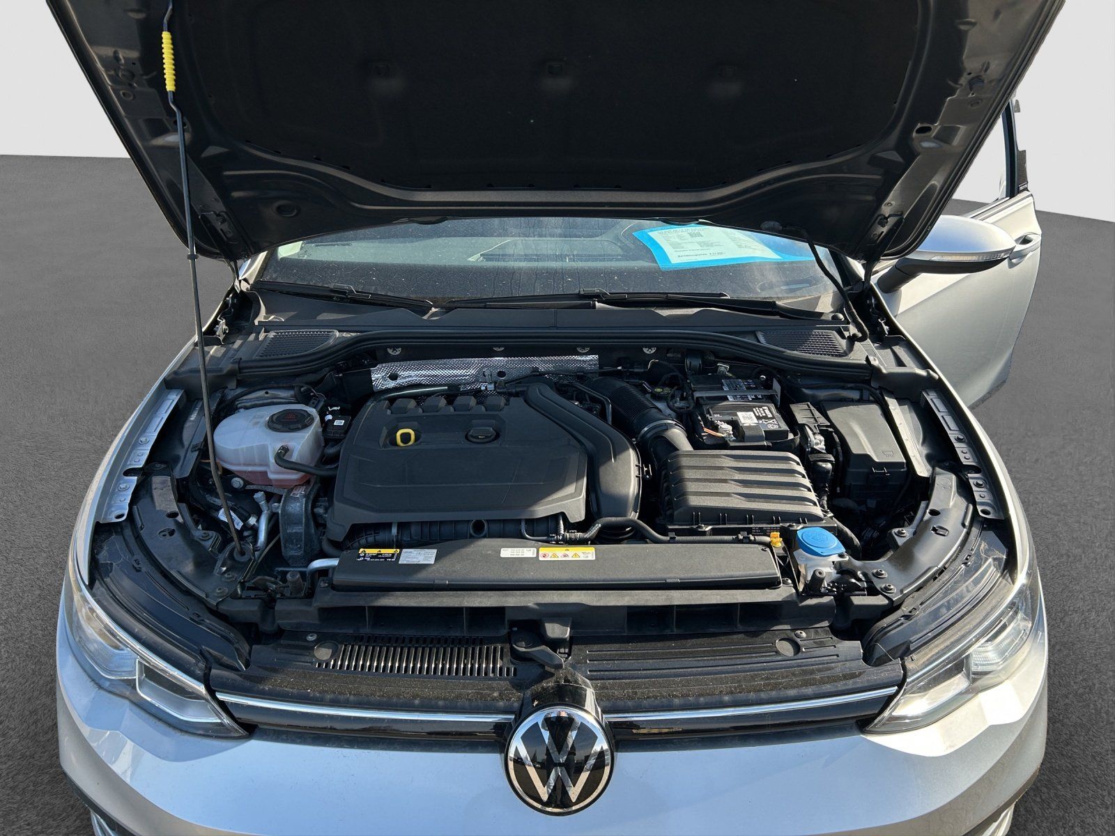 Volkswagen Golf 8 1.5 TSI Active STANDH KAMERA LED ACC NAVI foto 25