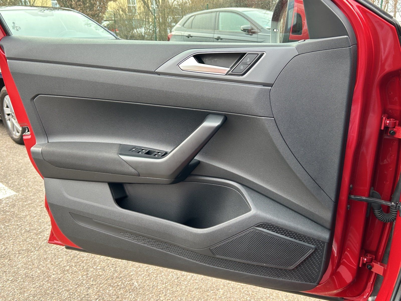 Volkswagen Taigo 1.0 TSI R-Line NAVI IQ.LIGHT ACC APP-CONNE foto 16