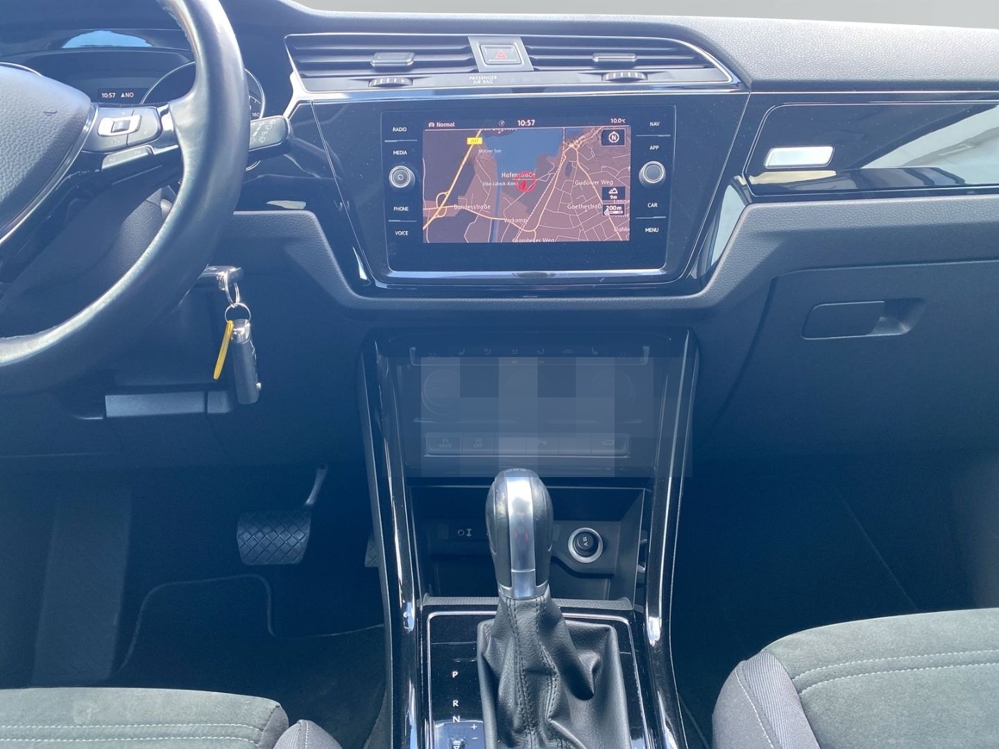 Volkswagen Touran Highline 1.4 TSI DSG Massage Navi SHZ ACC foto 14