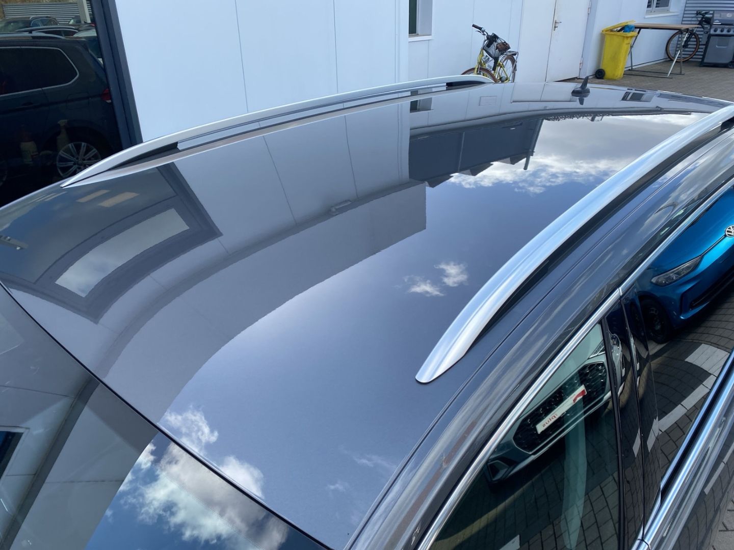 Volkswagen Touran Highline 1.4 TSI DSG Massage Navi SHZ ACC foto 18