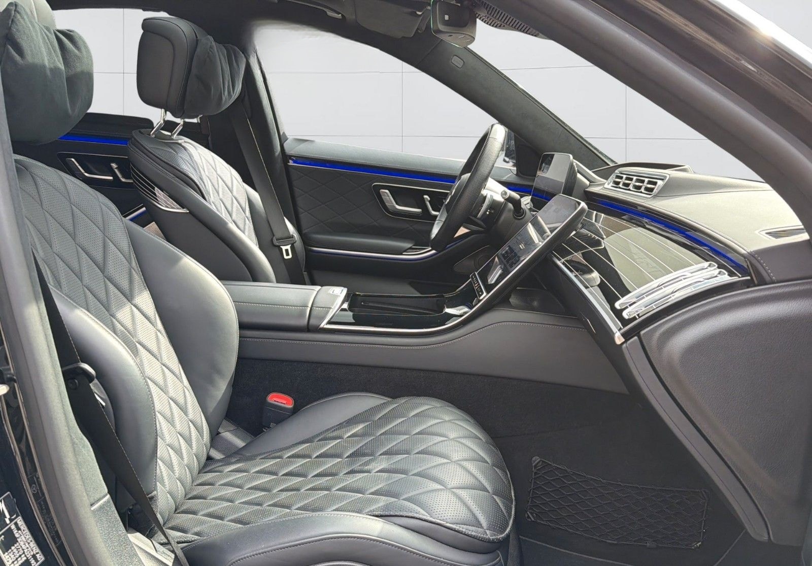 Mercedes-Benz 4Matic AMG Head-UP Burmester PANO Memory foto 9