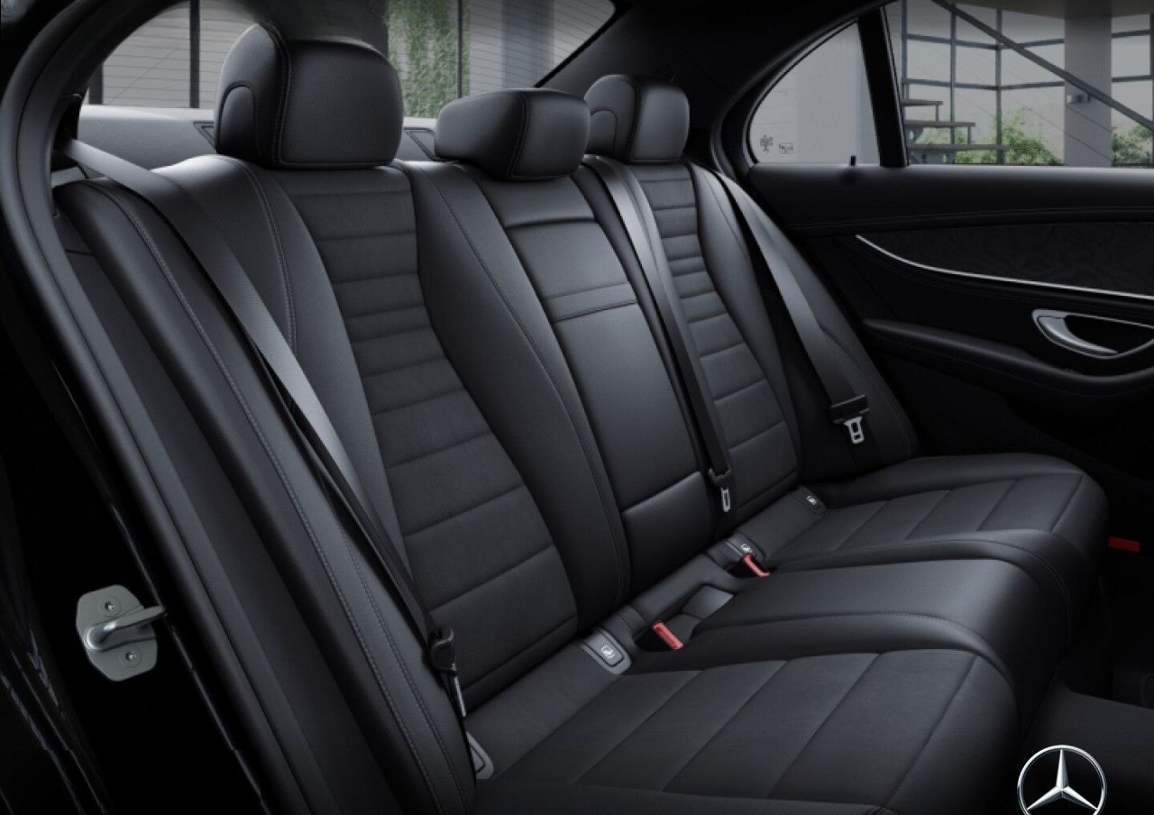 Mercedes-Benz E 300 de 2x AMG/PANO/MBUX/FAHRASS/MEMORY/HUD foto 14