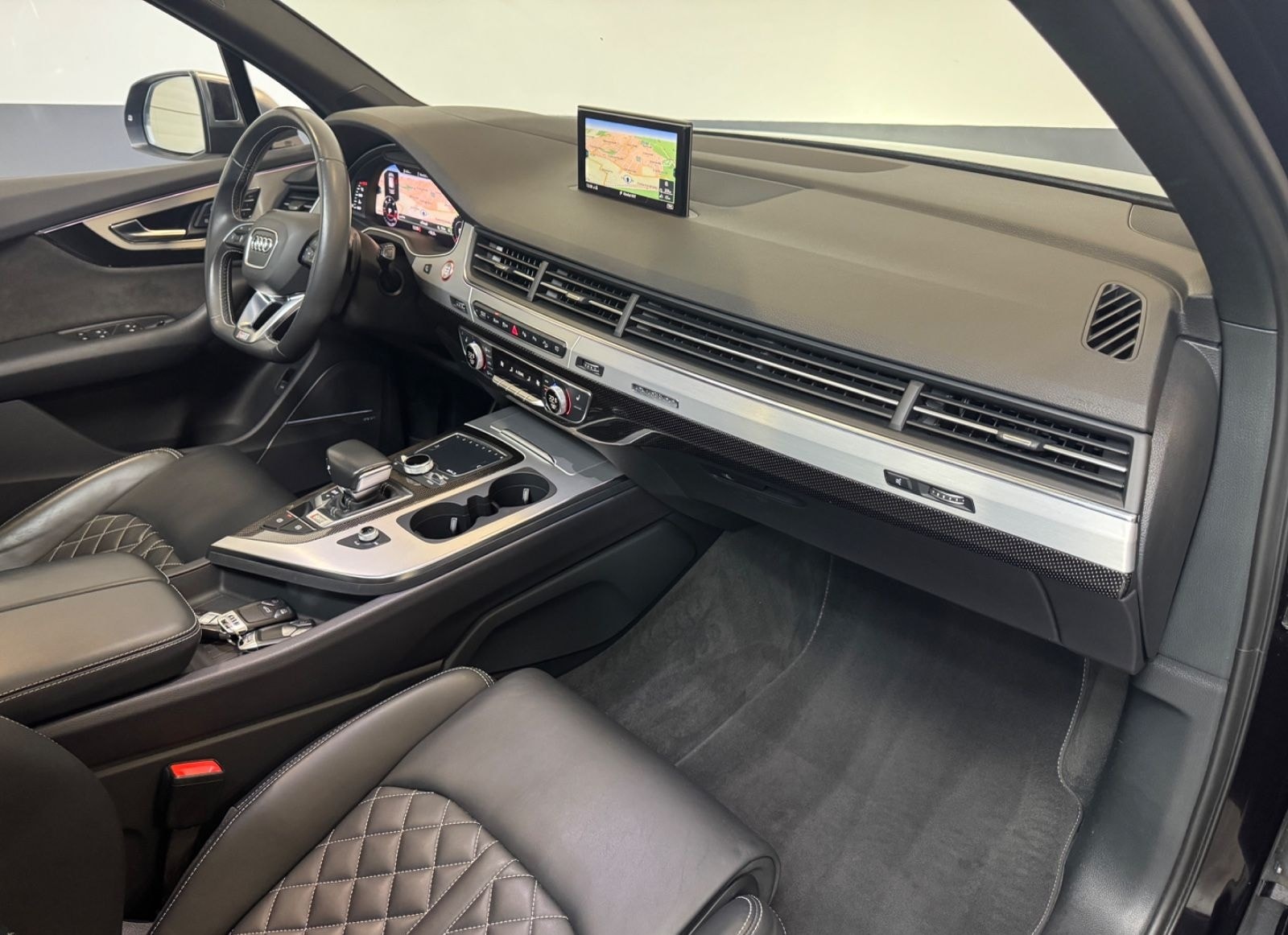 Audi SQ7 TDI Pano/Raute/SoftCl./360°/VOLL foto 14