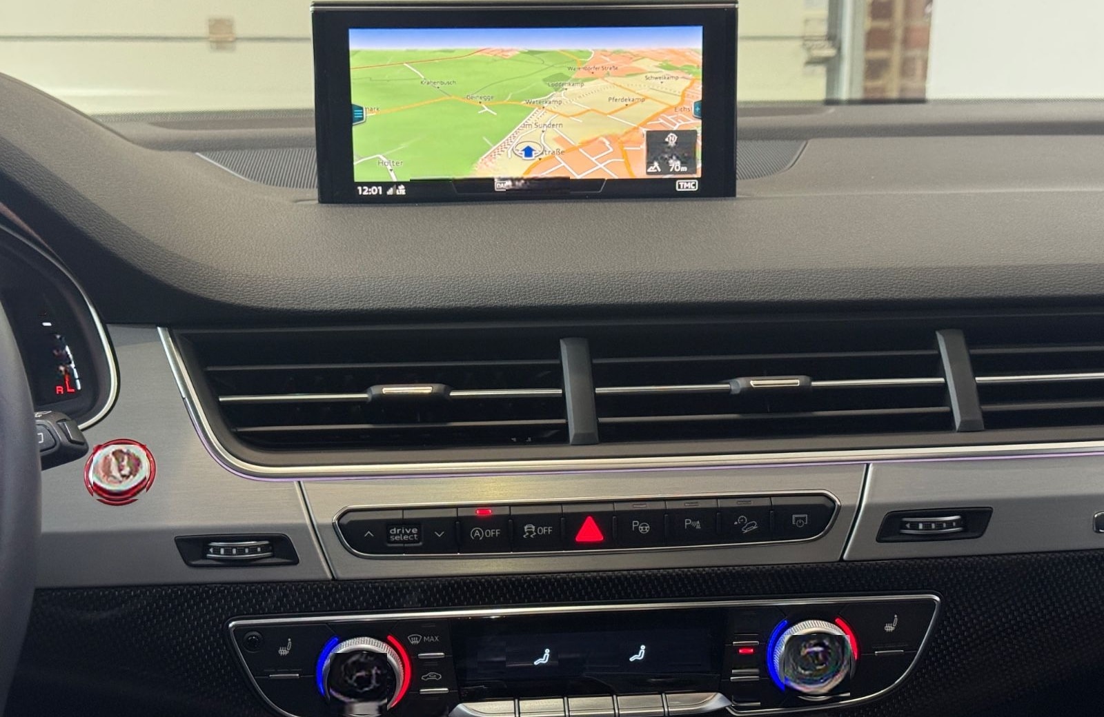 Audi SQ7 TDI Pano/Raute/SoftCl./360°/VOLL foto 8