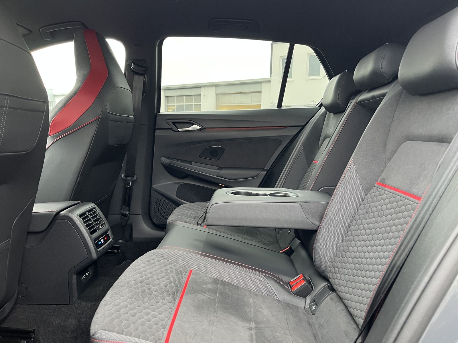 Volkswagen Golf GTI Clubsport R-PERFORMANCE 206€ m.20% Anz. foto 15