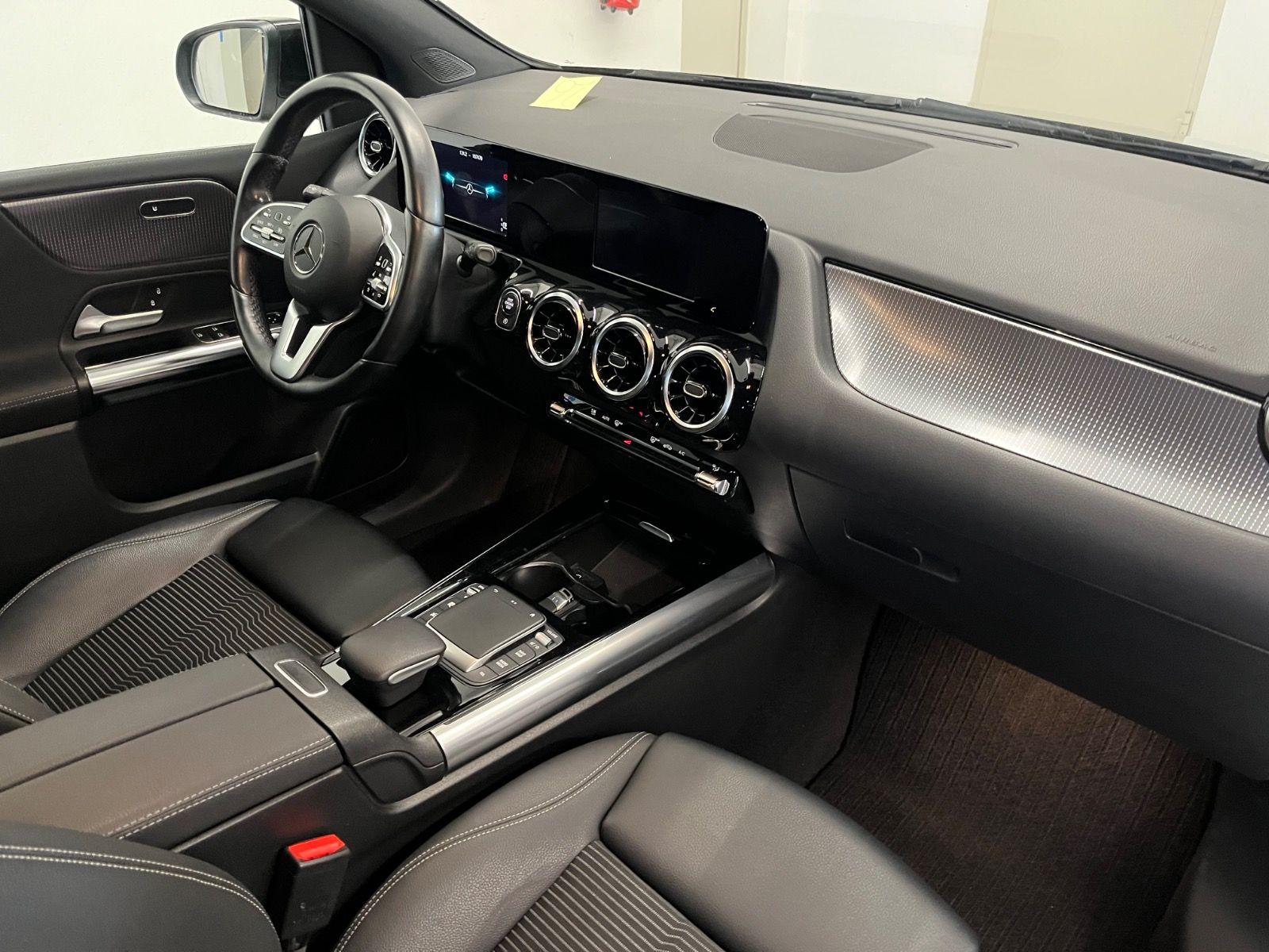 Mercedes-Benz B 200 d Progressive*LED*NAVI*R-KAM*PDC*AHK* SHZ* foto 14