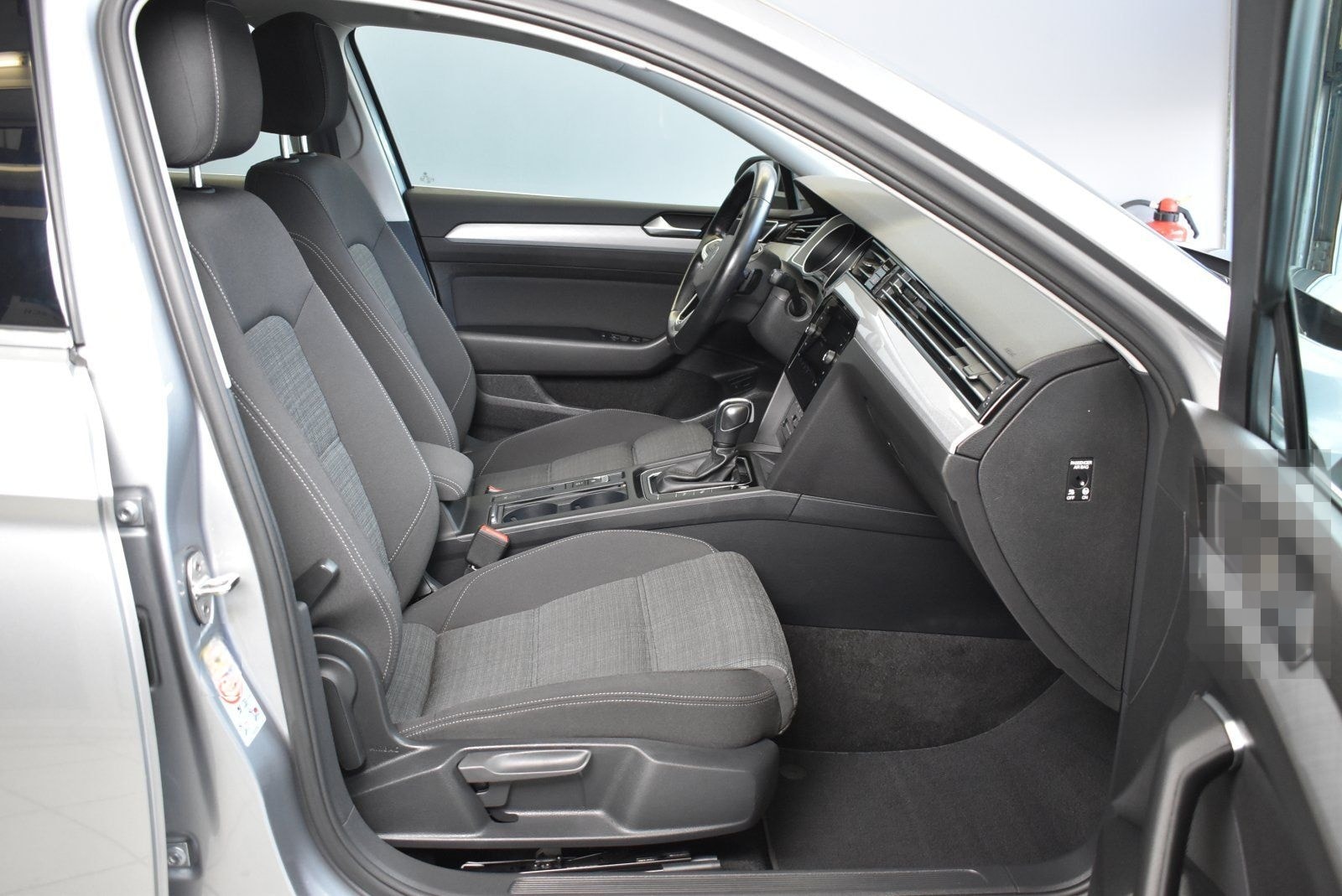 Volkswagen Passat Variant 2.0TDI Business DSG*AHK*LED*ACC foto 15