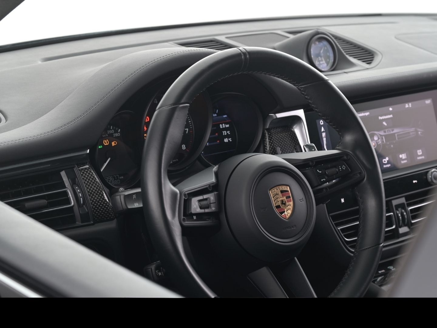 Porsche Macan GTS / PTS Luftfederung Privacyverglasung B foto 18