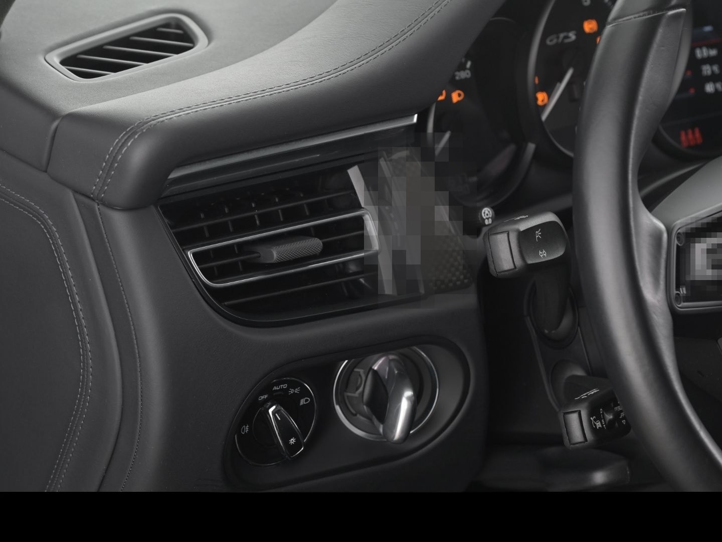 Porsche Macan GTS / PTS Luftfederung Privacyverglasung B foto 10