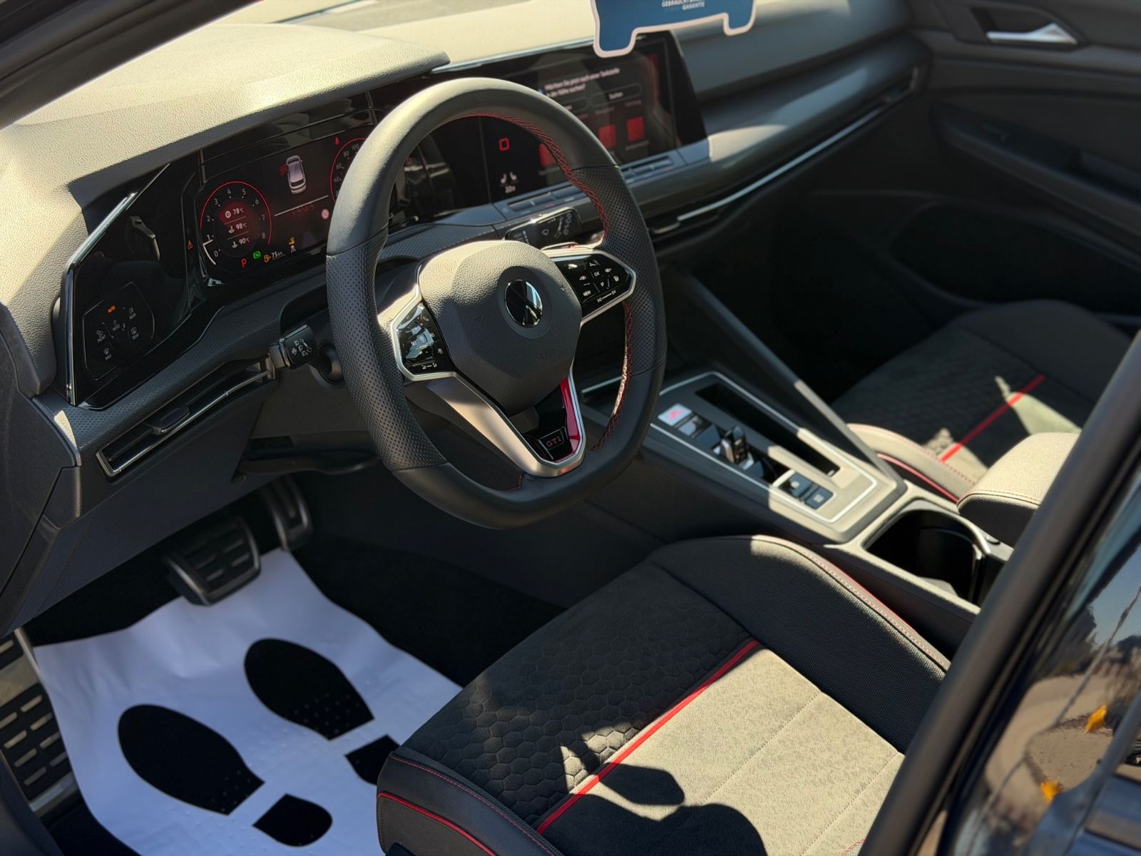 Volkswagen Golf VIII GTI 2.0 TSI Clubsport DSG*ACC*SHZ*LED* foto 16