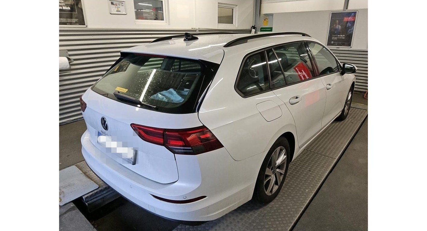 Volkswagen Golf Variant Life *Navi*AHK*Cam*PDC*LED*ACC* foto 6