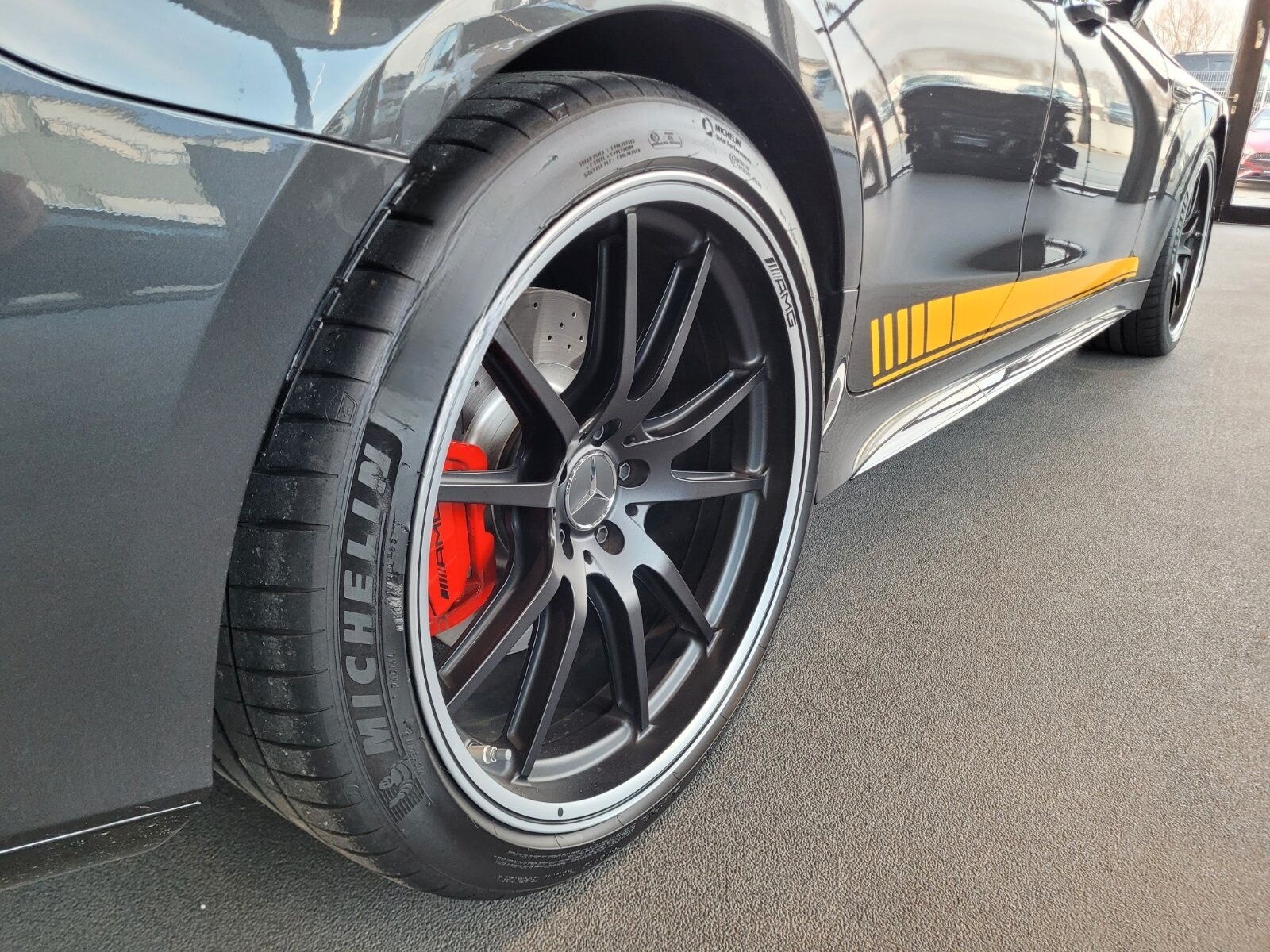 Mercedes-Benz Mercedes-AMG GT 43 4MATIC+ BURMESTER 3D 21" AERO foto 5