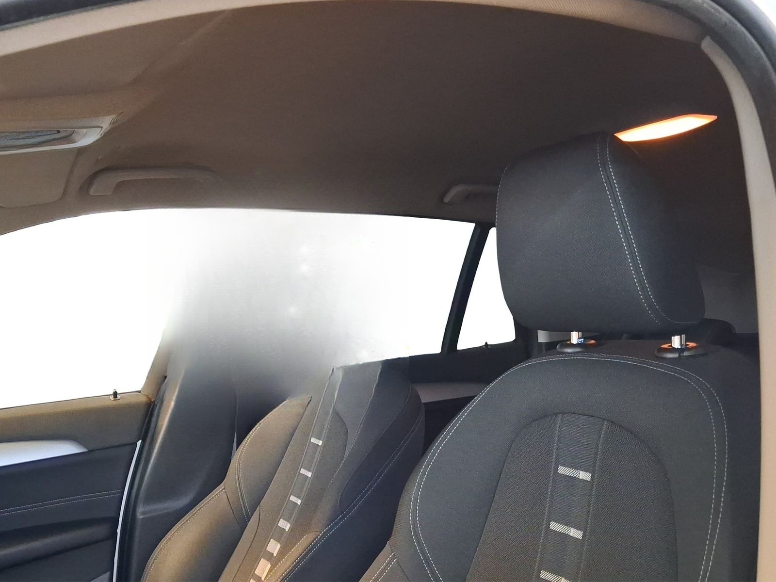 BMW X1 sDrive18i LED ParkAs SHZ RFK foto 11