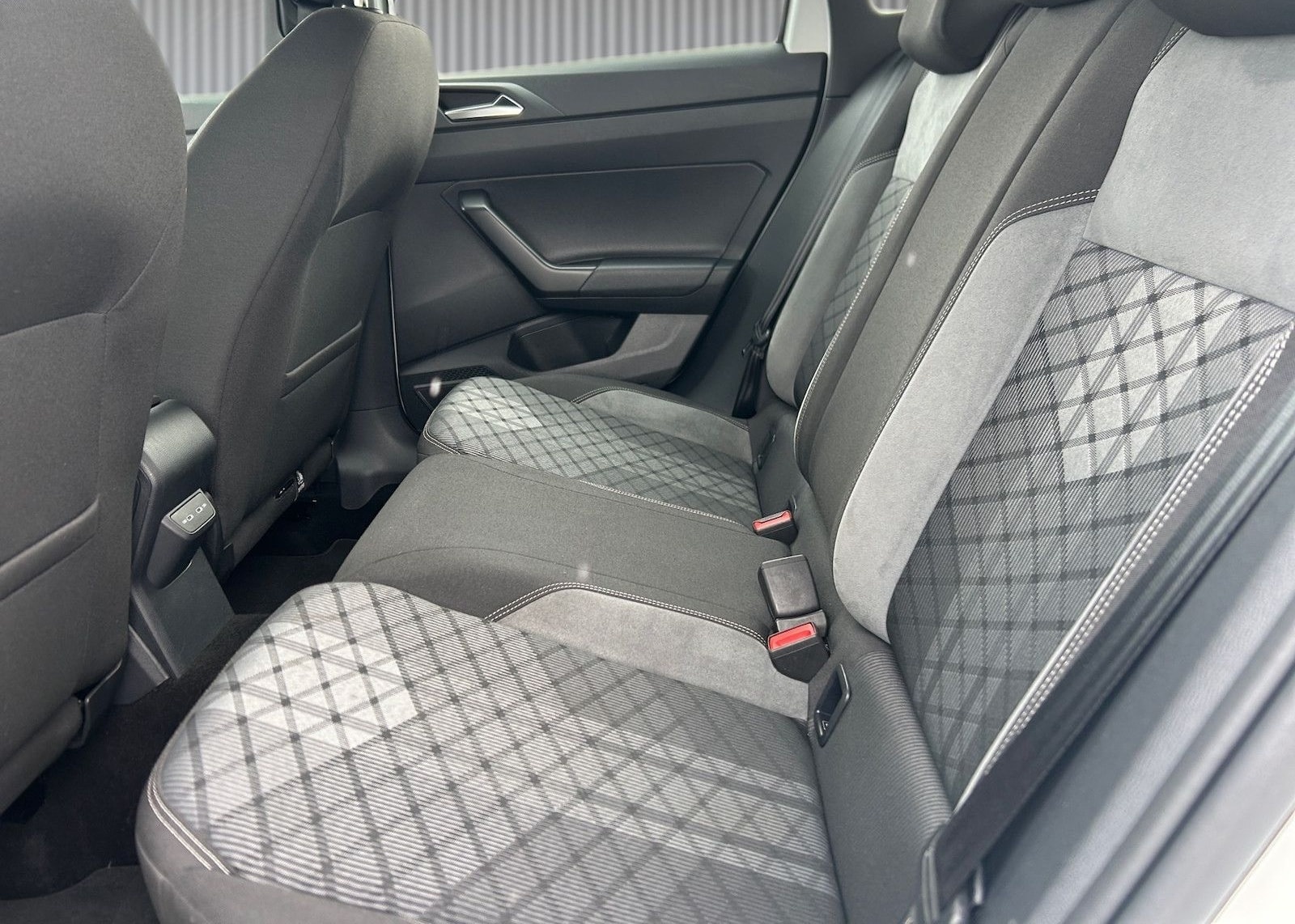 Volkswagen Taigo R-Line Automatik dig.Cockpit*MatrixLED*IQD foto 10