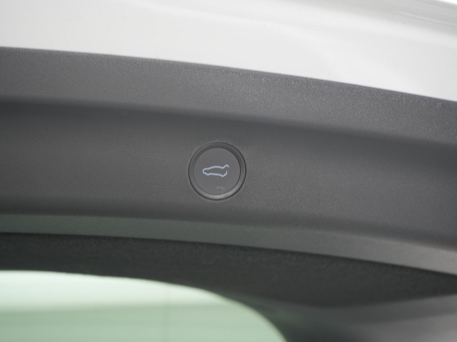 Tesla Model Y PANO NAVI ACC LEDER KAM 4XSHZ LED foto 16