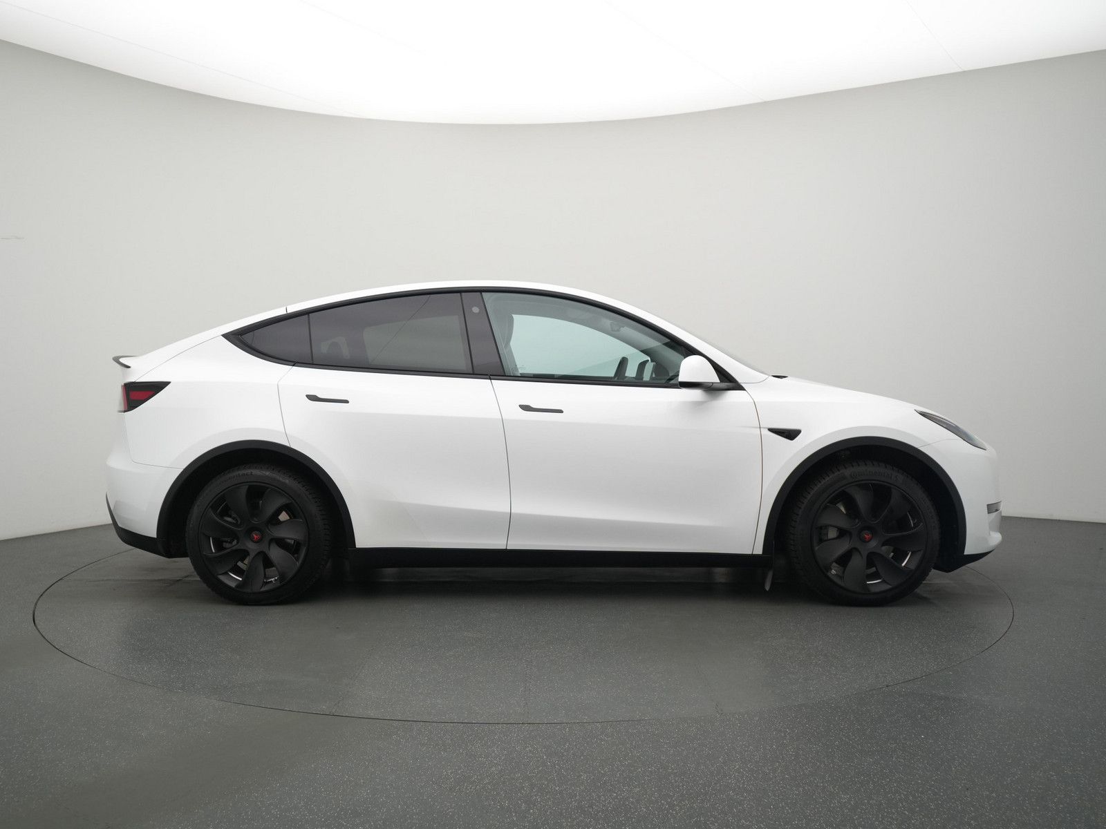 Tesla Model Y PANO NAVI ACC LEDER KAM 4XSHZ LED foto 3