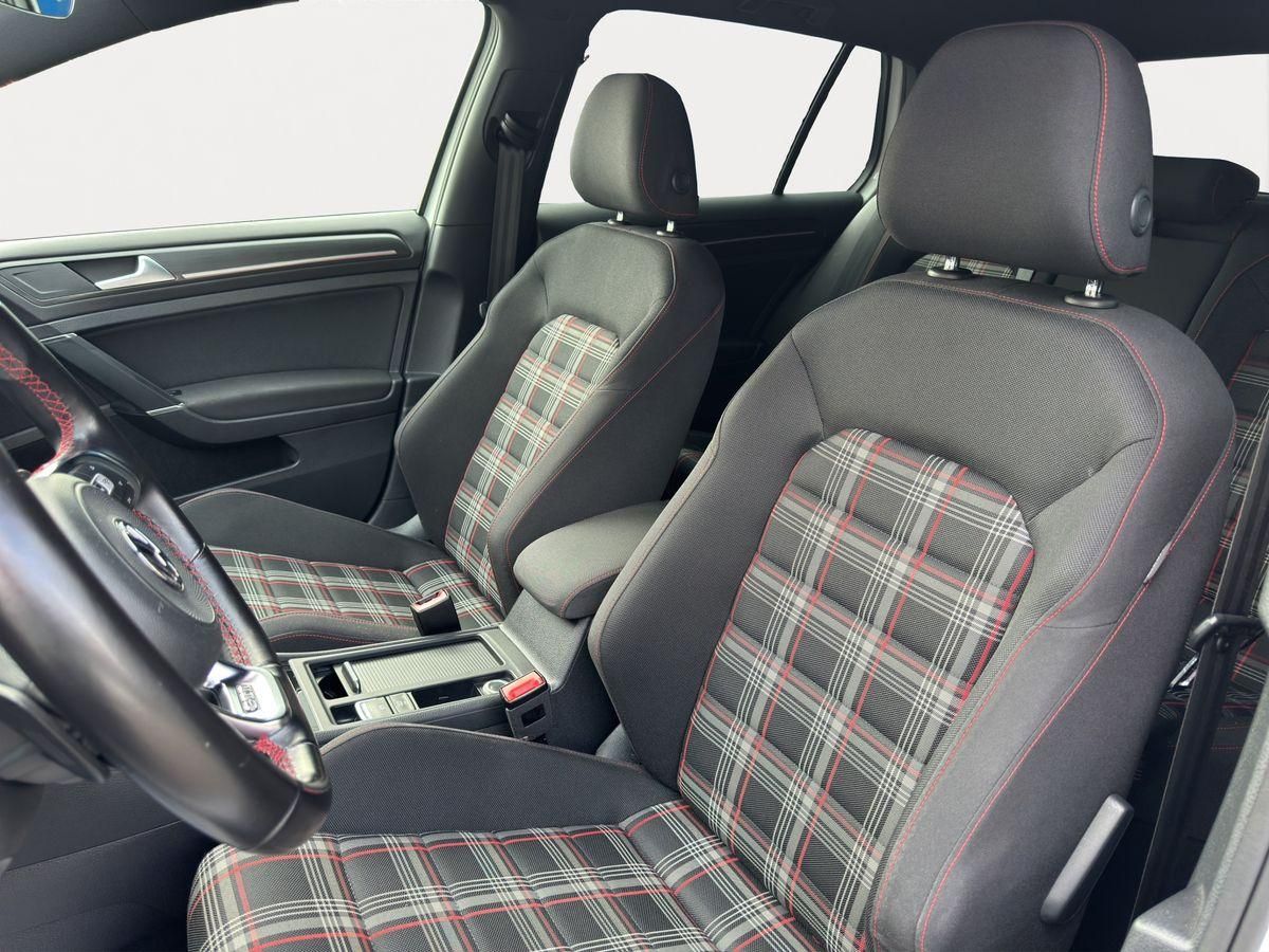 Volkswagen Golf VII GTI LED/Virco/Carplay/SHZ/PDC foto 15