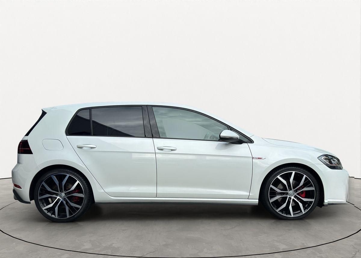 Volkswagen Golf VII GTI LED/Virco/Carplay/SHZ/PDC foto 6