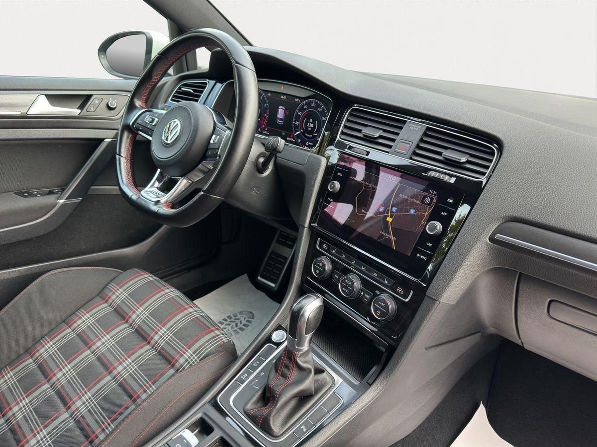 Volkswagen Golf VII GTI LED/Virco/Carplay/SHZ/PDC foto 9