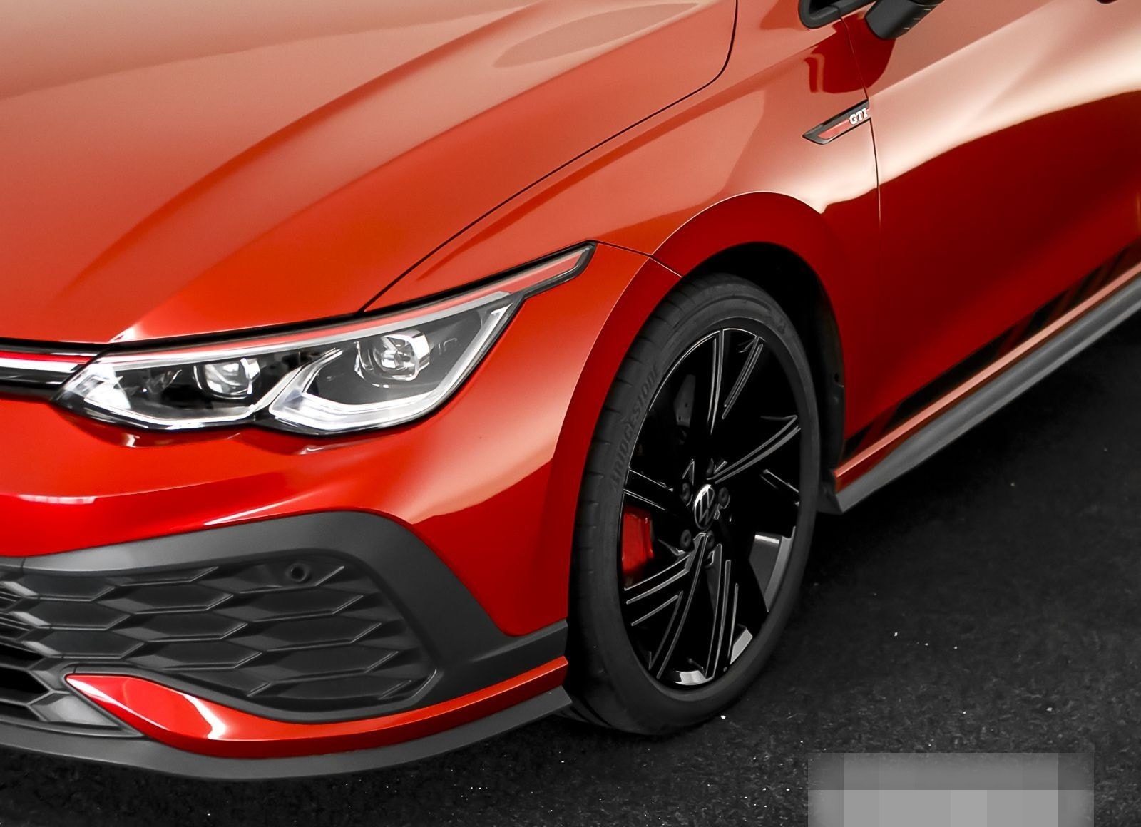 Volkswagen Golf VIII GTI Clubsport 2.0 TSI Navi IQ.LIGHT R- foto 11