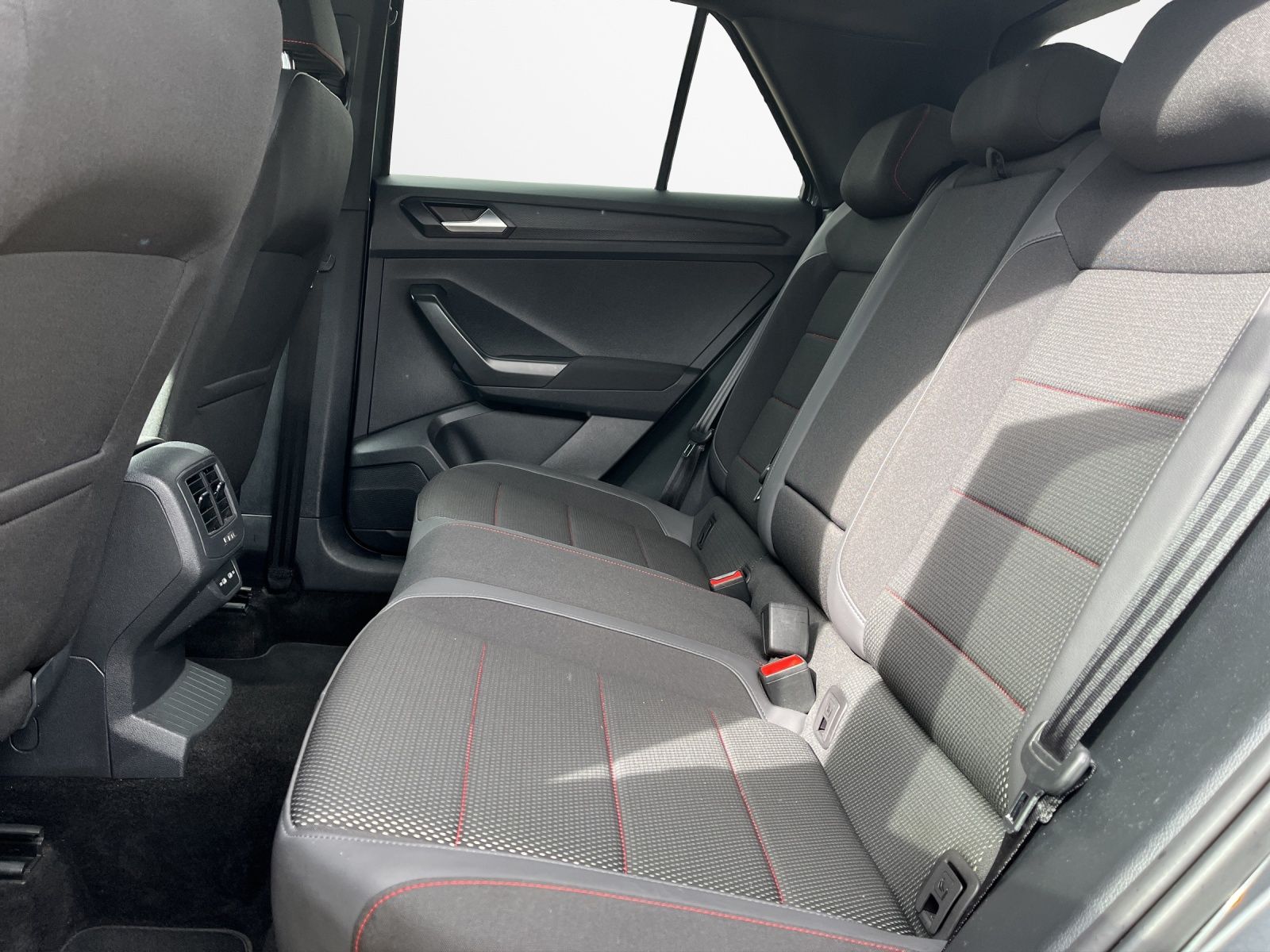 Volkswagen T-Roc 1.5 TSI Sport  Panodach Standheiz Navi LED foto 12