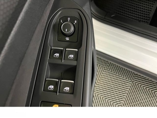 Volkswagen Golf GTI VIII 2.0 TSI DSG Clubsport LED PAN Alca foto 10