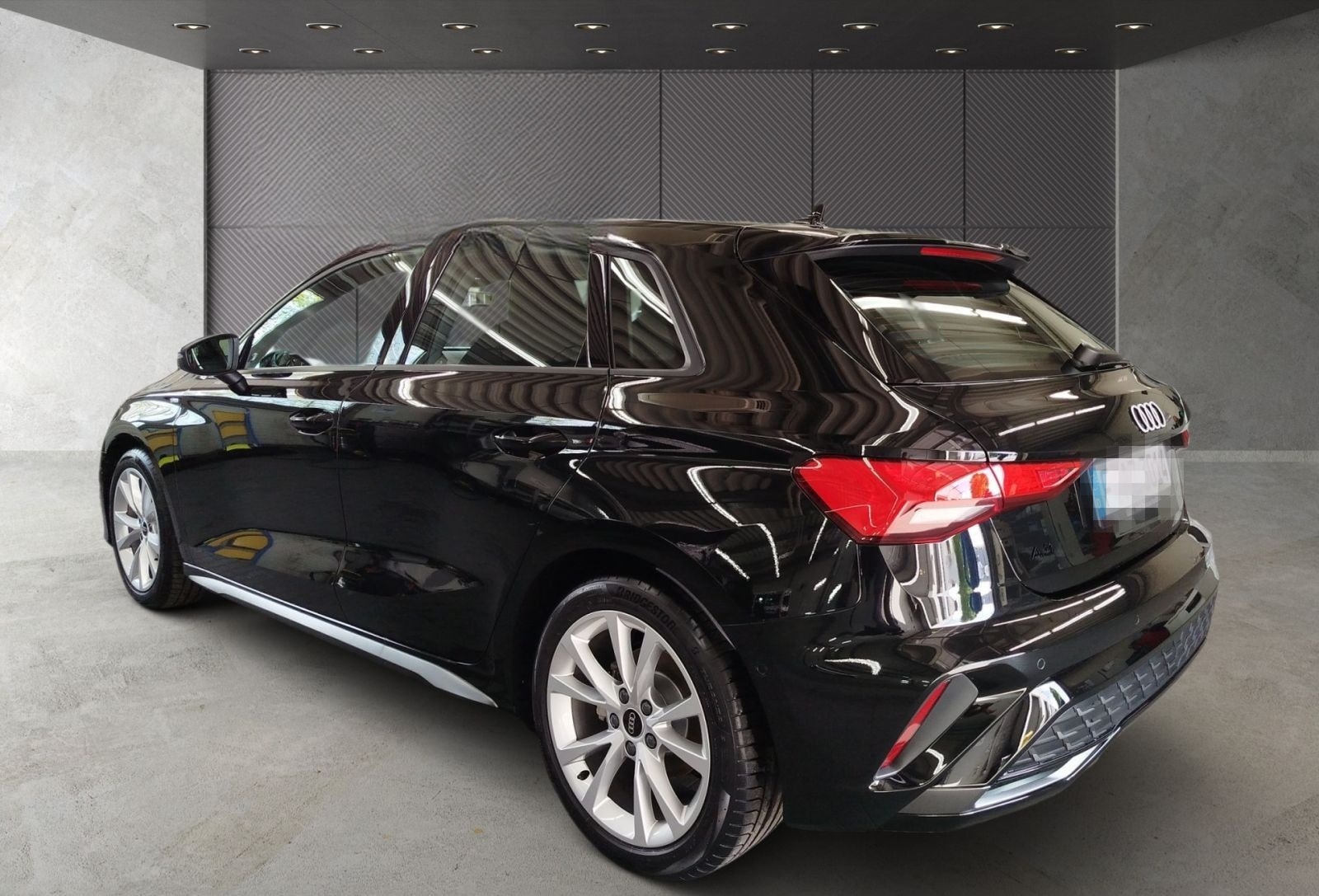 Audi A3 Sportback TDI S tronic S line LED 360° foto 4