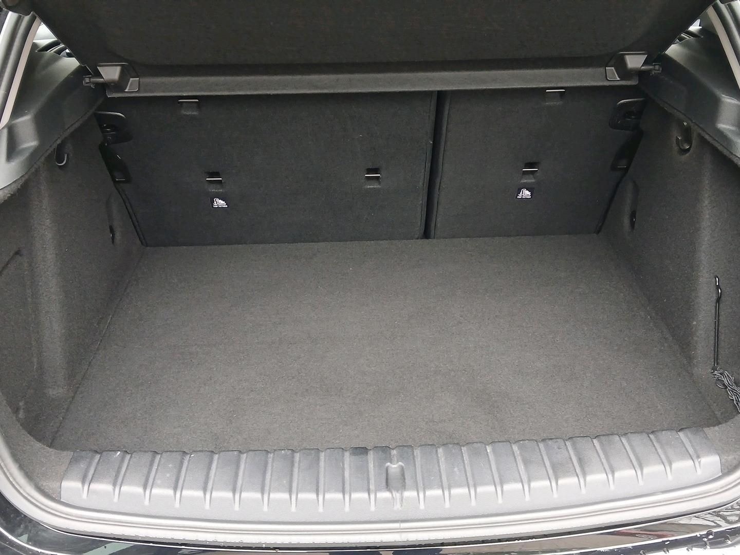 BMW 118 I Navi Digitales Cockpit LED Sperrdiff. El. foto 14