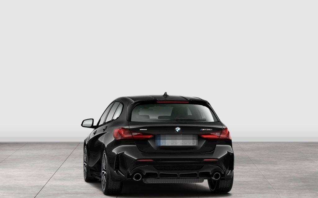 BMW M135i xDrive A foto 7