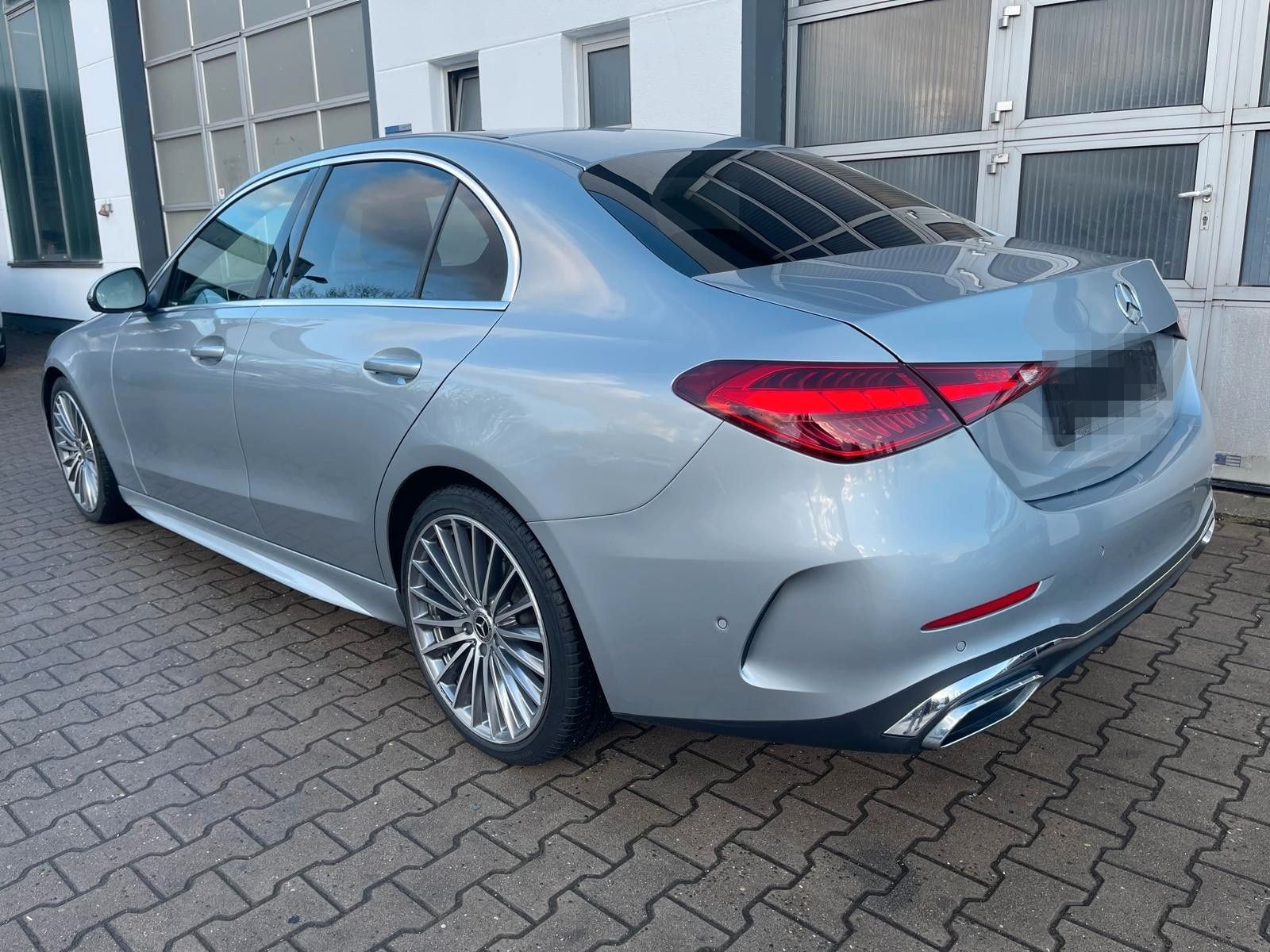 Mercedes-Benz C 300d 4Matic Limo AMG/AUT/1HD/MWST/NAVI/SHZ/19 foto 3