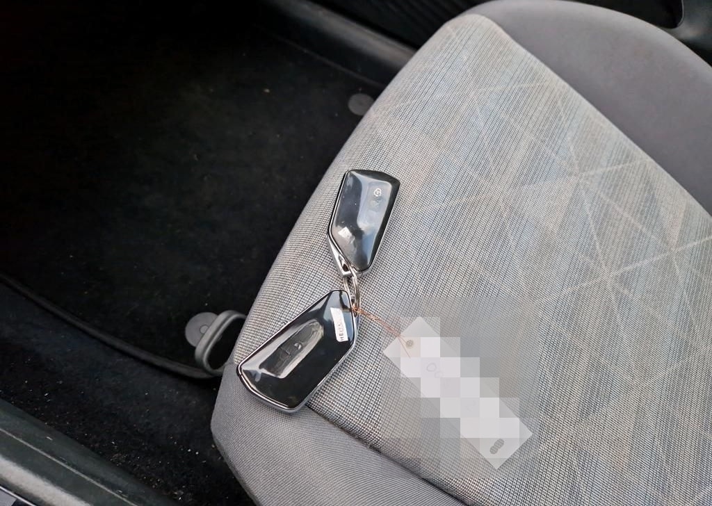 Volkswagen ID.3 Pro 62kWh ACC/SHZ/LM/PDC vo + hi/Navi/DAB foto 12