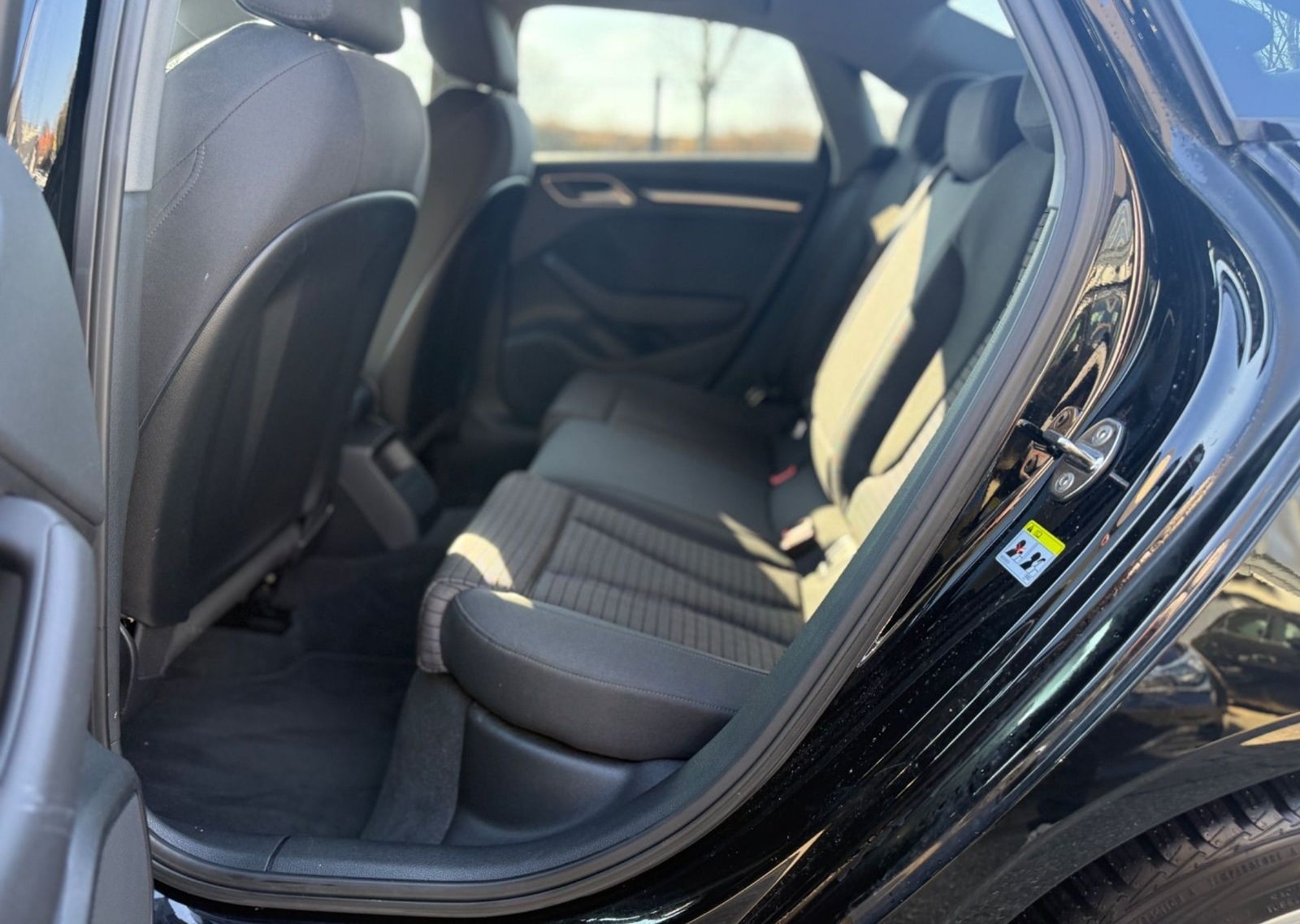 Audi A3 35 TFSI sport*Kamera*Navi*Garantie* foto 13