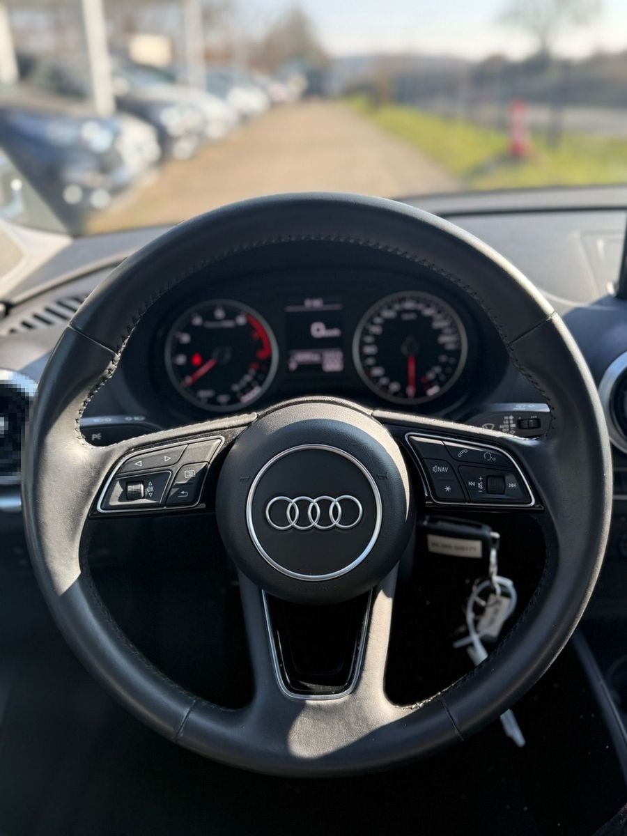 Audi A3 35 TFSI sport*Kamera*Navi*Garantie* foto 14