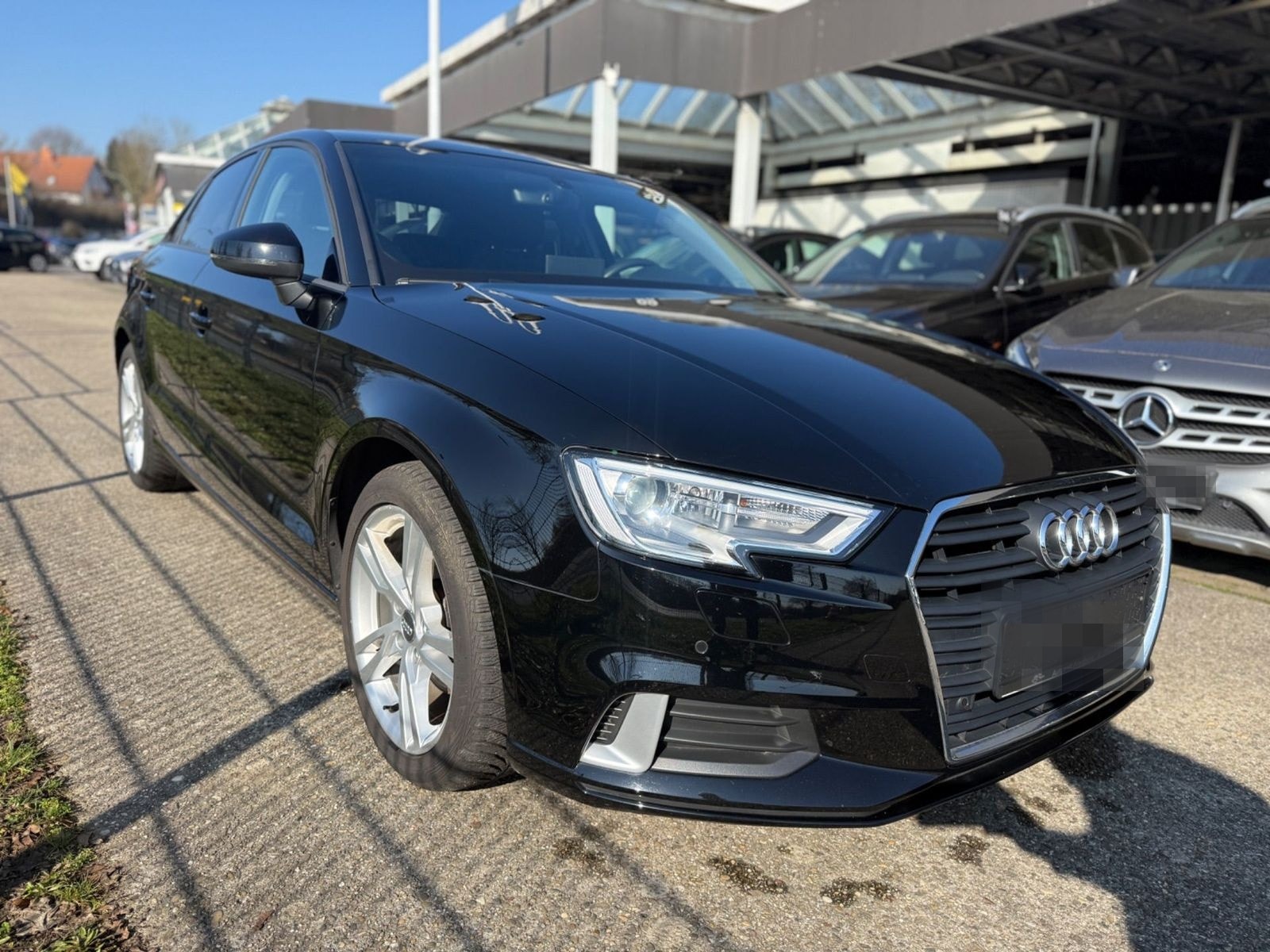 Audi A3 35 TFSI sport*Kamera*Navi*Garantie* foto 3