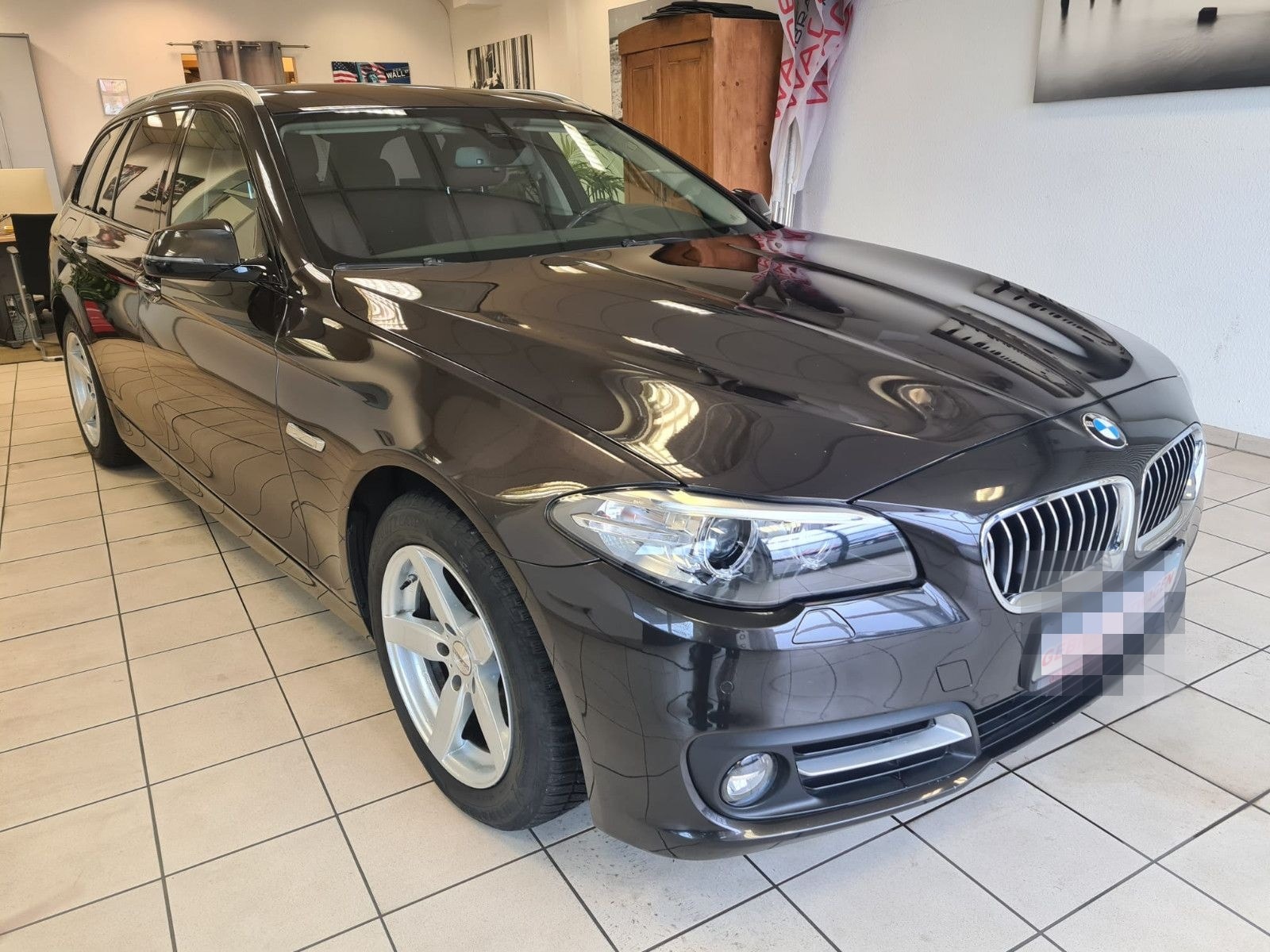 BMW 520 d xDrive / AHK / Bi-XENON / LEDER foto 3