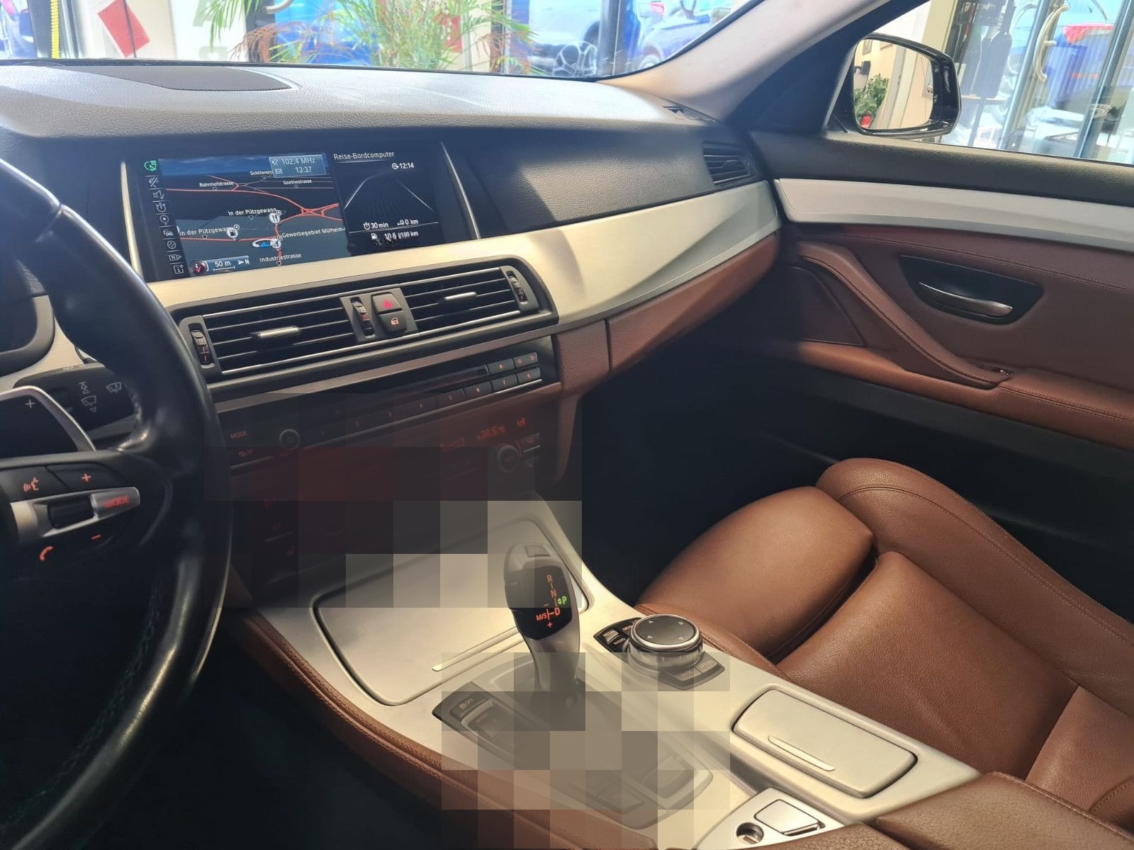 BMW 520 d xDrive / AHK / Bi-XENON / LEDER foto 23