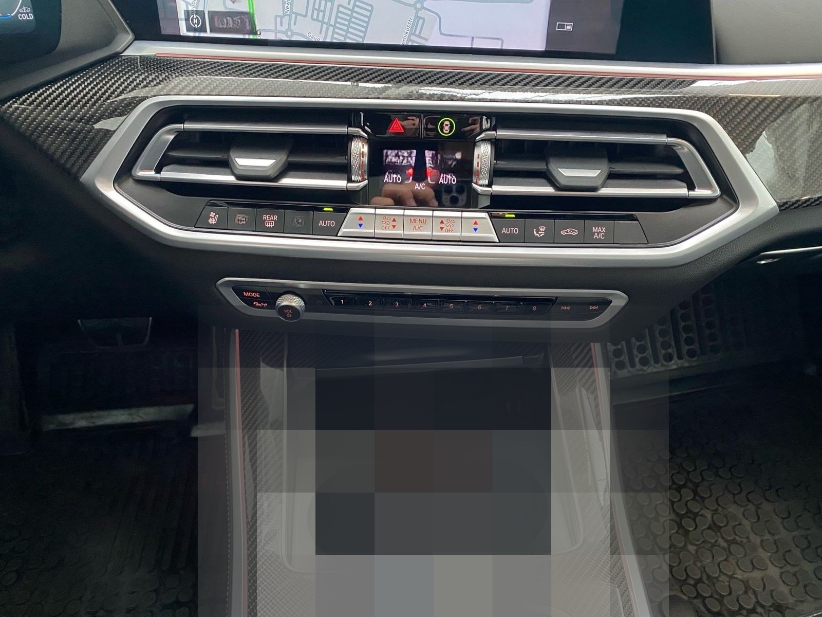 BMW X5 M50i Pano Sky HUD DA Prof. B&W 22´´ STH foto 12