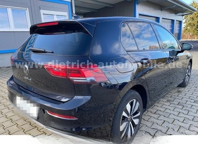 Volkswagen Golf VIII 2,0TDi MOVE DSG ACC AHK KAMERA PDC SHZ foto 4