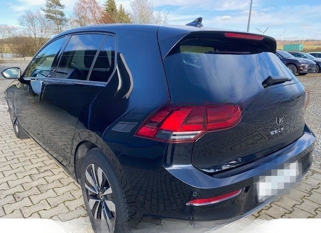 Volkswagen Golf VIII 2,0TDi MOVE DSG ACC AHK KAMERA PDC SHZ foto 5