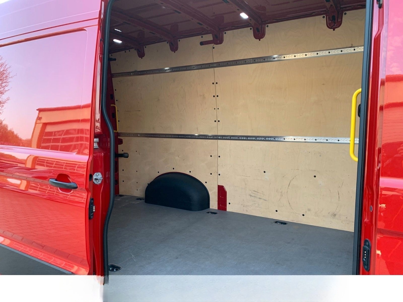 Volkswagen Crafter Kasten MR Hochdach KAMERA/DAB/KLIMA foto 4