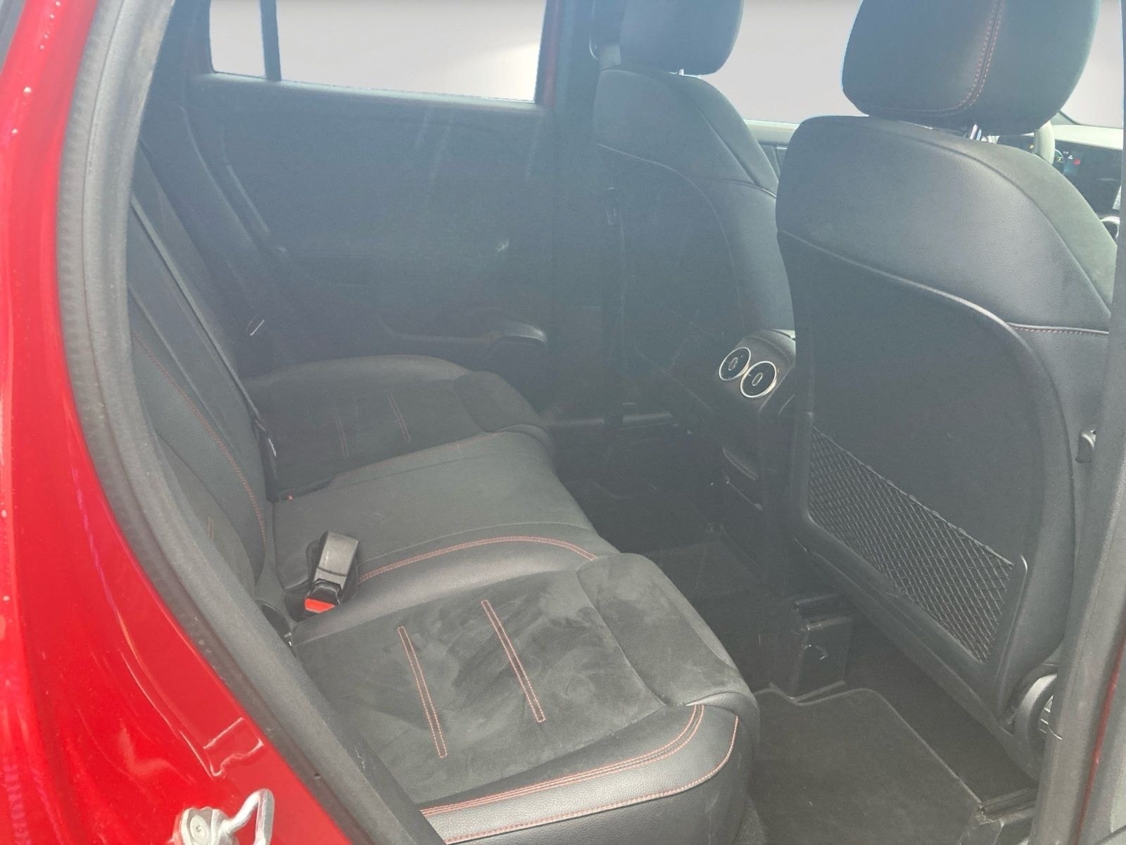 Mercedes-Benz GLA 200 d AMG Line foto 7