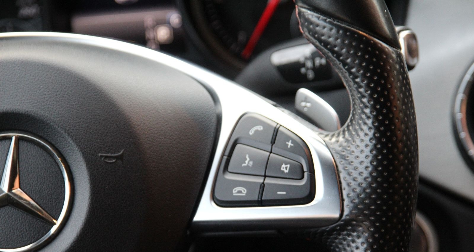 Mercedes-Benz CLA 220 Shooting Brake AMG-Line 4Matic foto 15