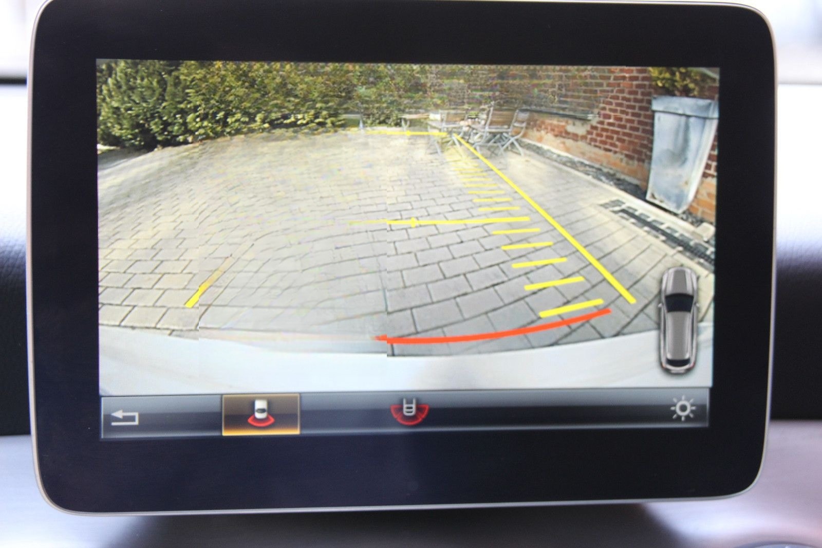 Mercedes-Benz CLA 220 Shooting Brake AMG-Line 4Matic foto 19