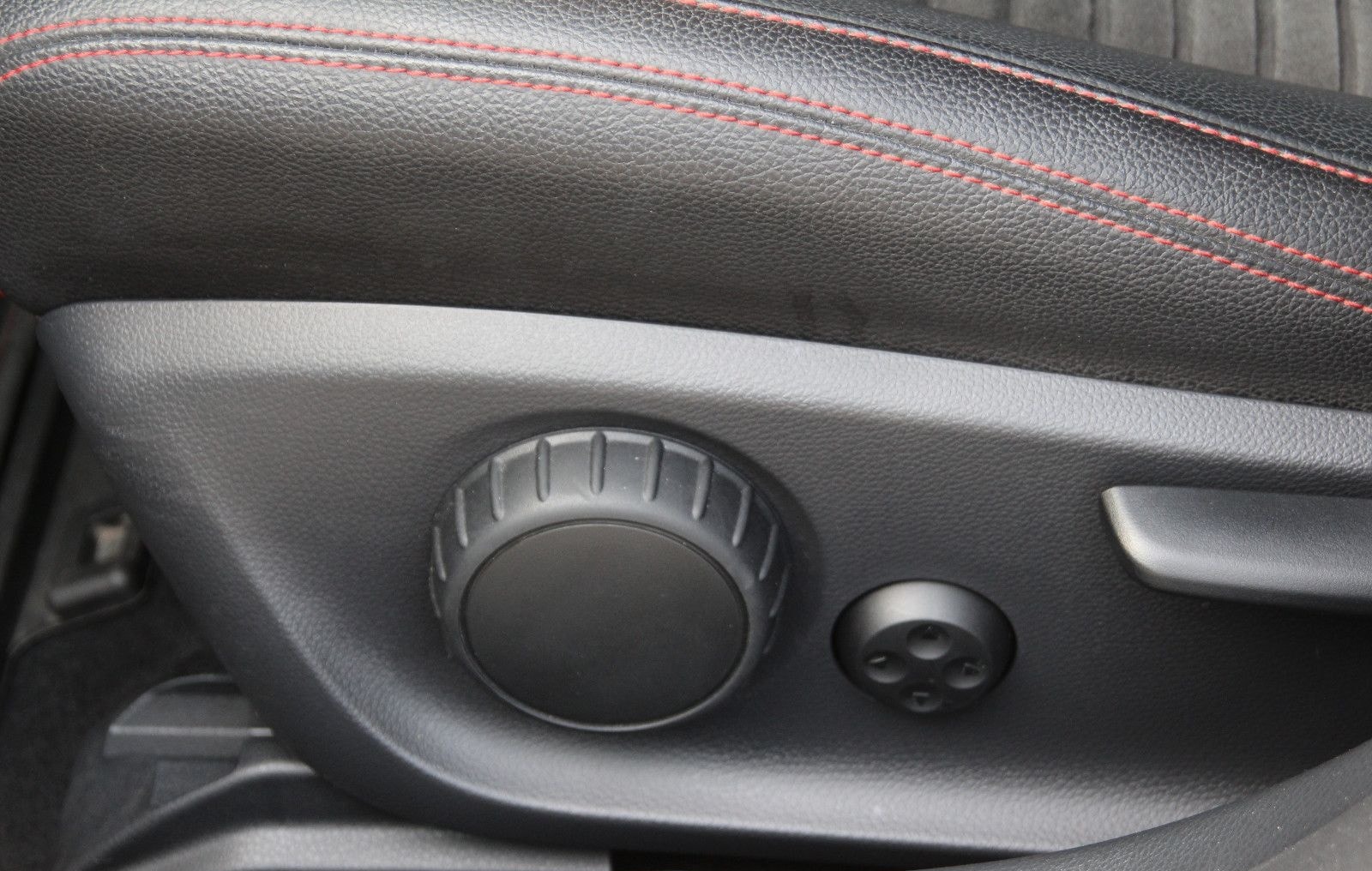 Mercedes-Benz CLA 220 Shooting Brake AMG-Line 4Matic foto 10