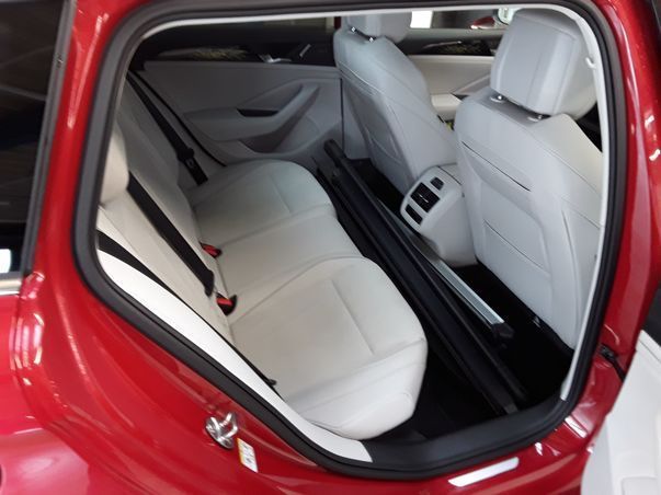 Volkswagen Passat Variant ELEGANCE 2.0TDI 150PS DSG ACC.5J- foto 7