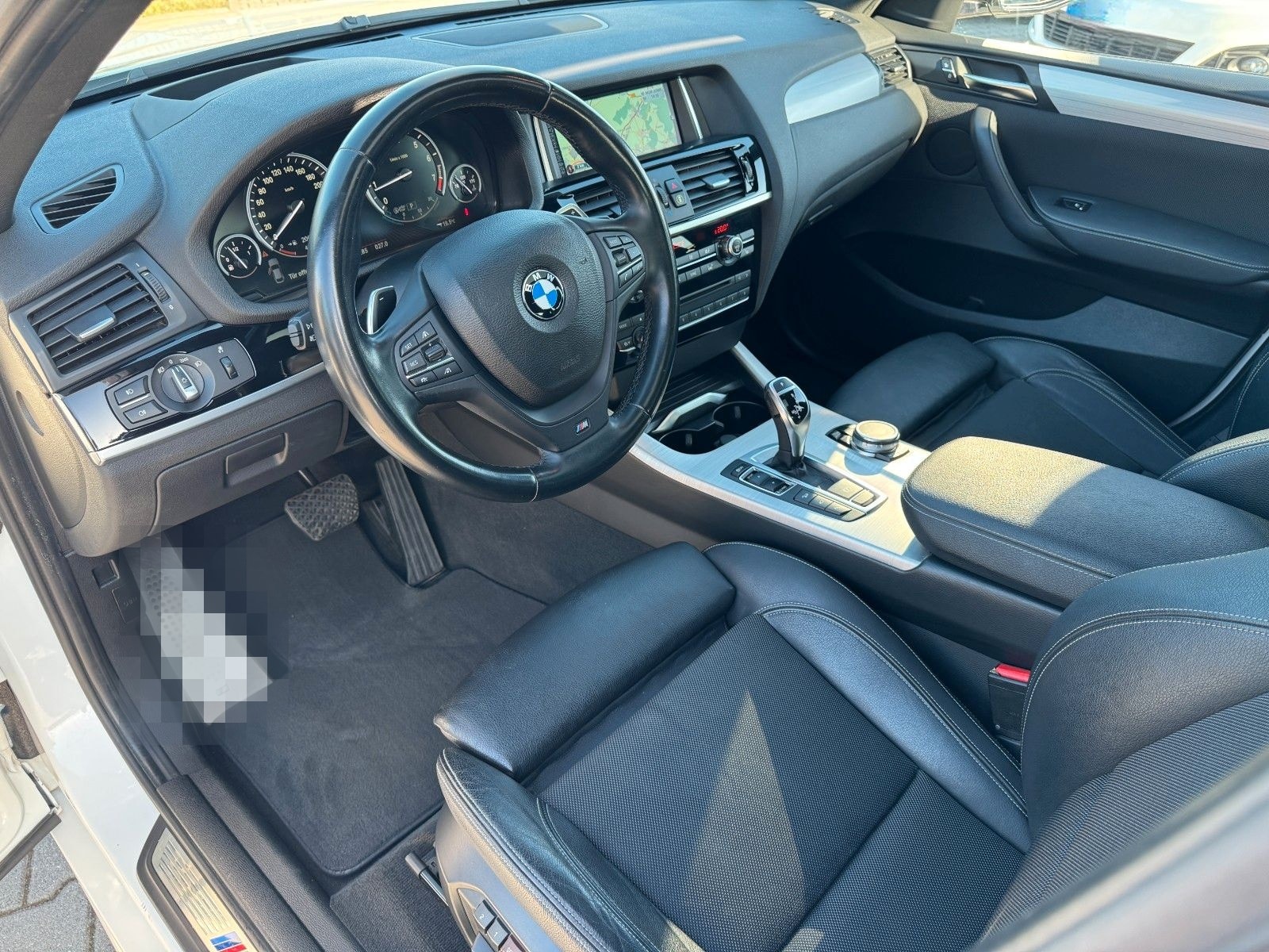 BMW X4 xDrive 28 i M PAKET XENON KAMERA LEDER AHK foto 9