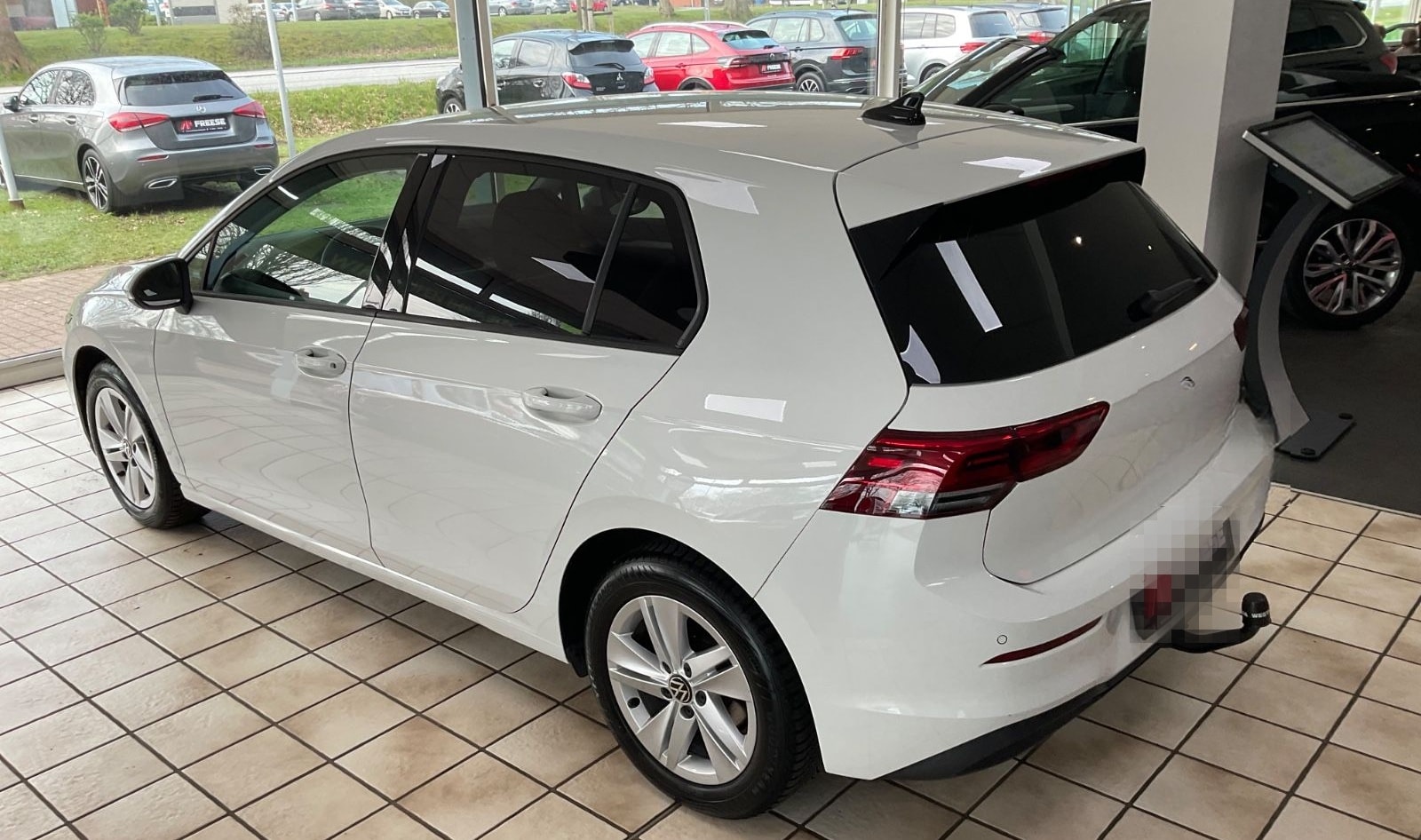 Volkswagen Golf VIII Lim. Life eTSI foto 2