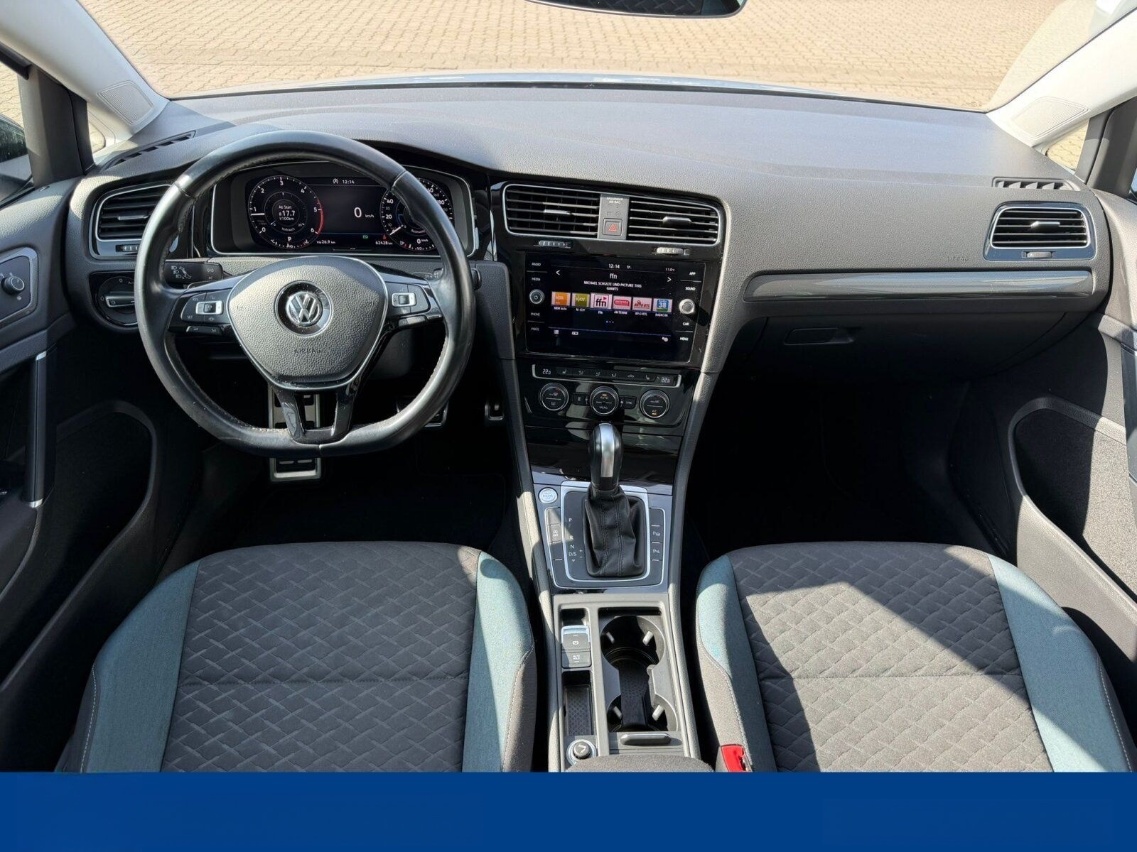 Volkswagen Golf 2.0 TDI SCR DSG IQ.DRIVE ACC+NAVI+PDC*SITZH foto 15