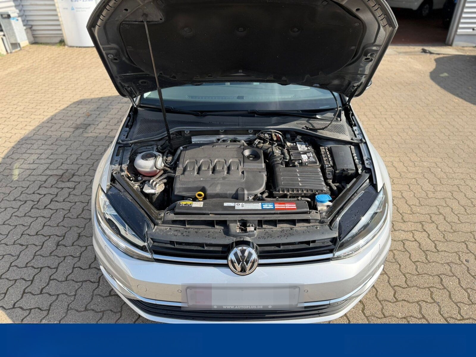Volkswagen Golf 2.0 TDI SCR DSG IQ.DRIVE ACC+NAVI+PDC*SITZH foto 9