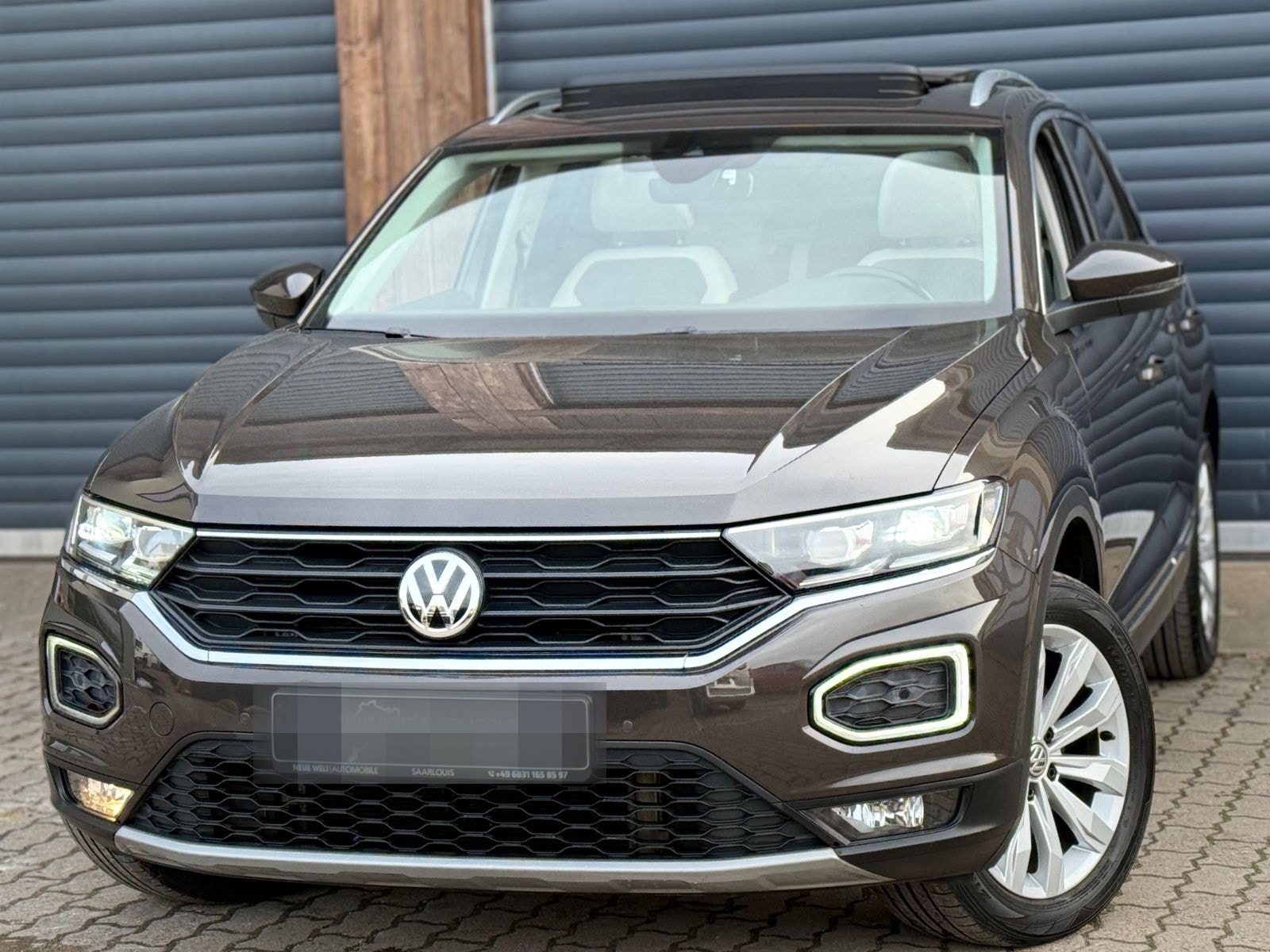 Volkswagen T-Roc Sport 4Motion/DSG/VirtC/AHK/Pano/190PS/ACC foto 2